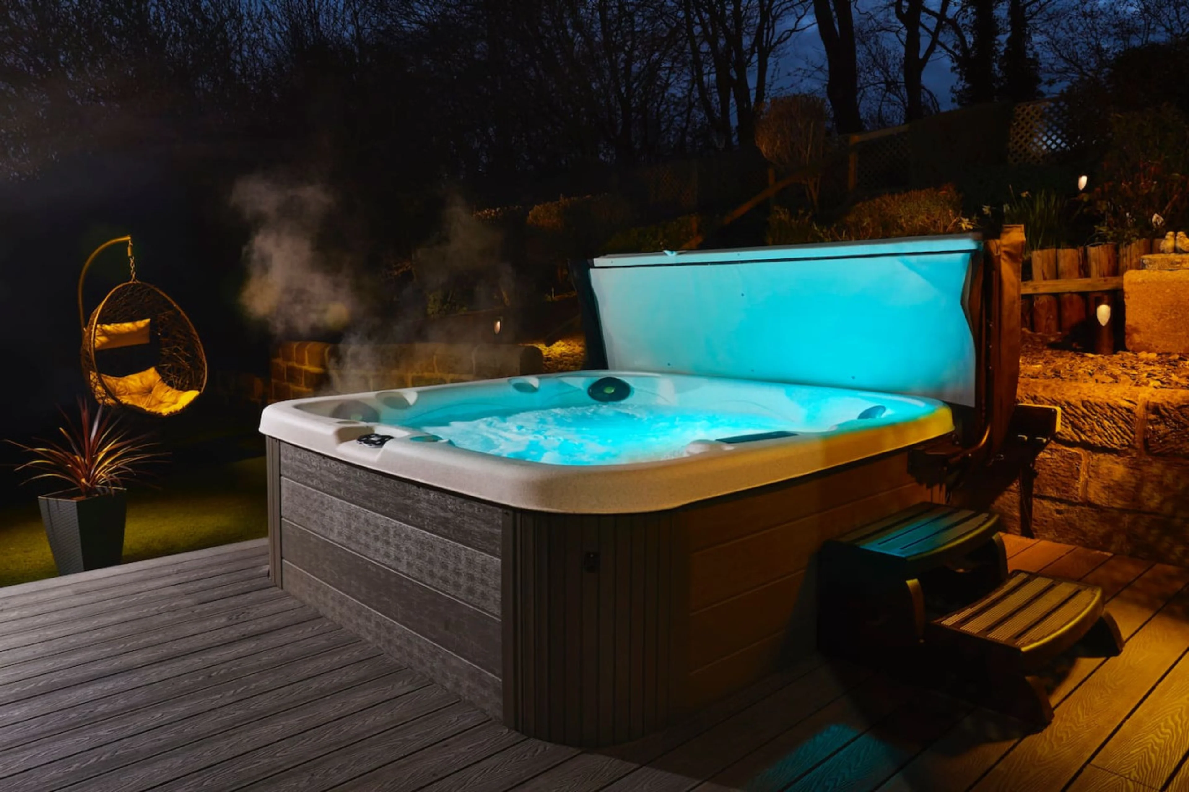 Cinder Hill - Whitby | Family Getaway! Hot Tub, Gaming - View 5