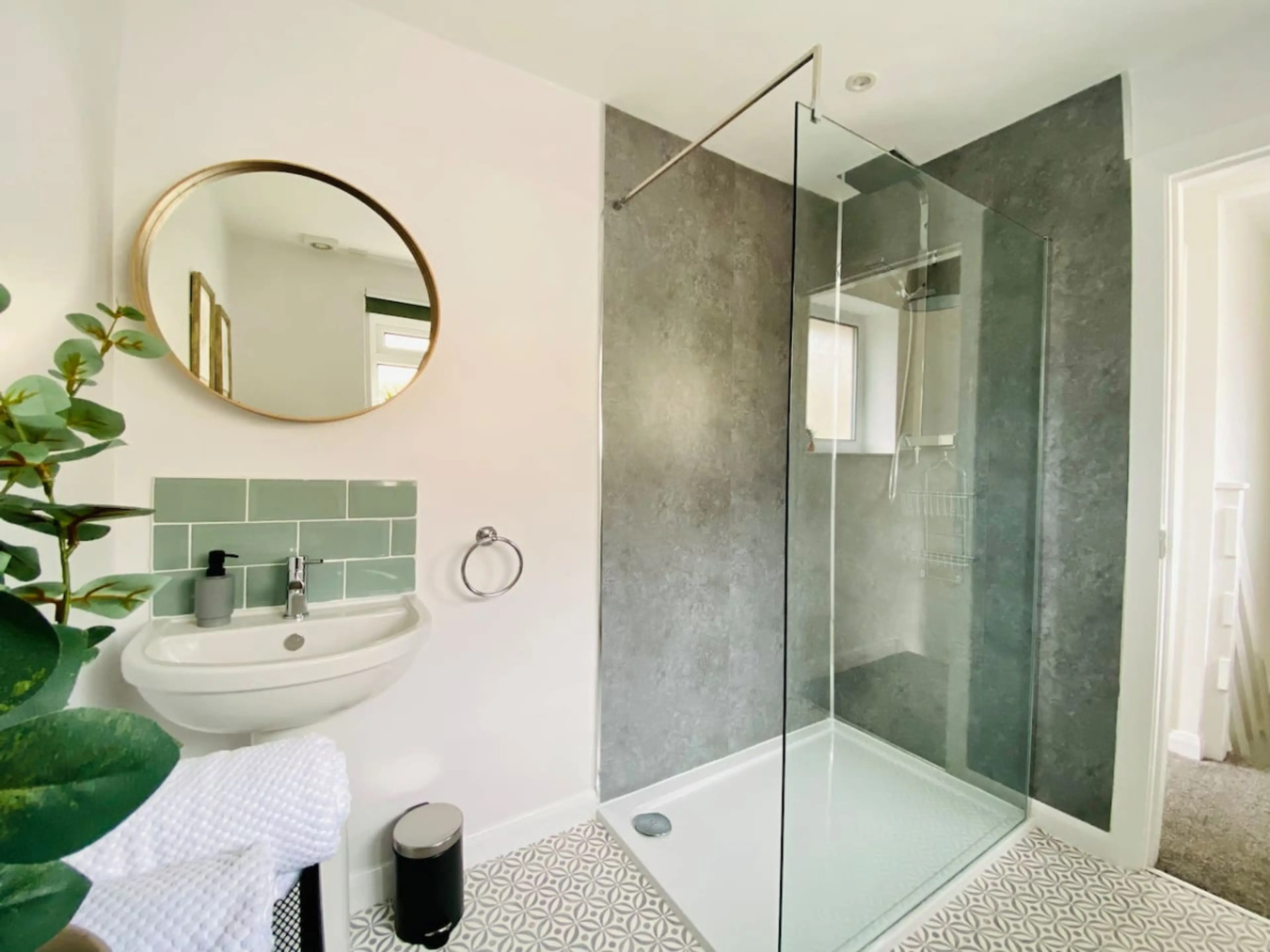 Lightcliffe Lodge | Halifax/Brighouse 8 mins - Image 10