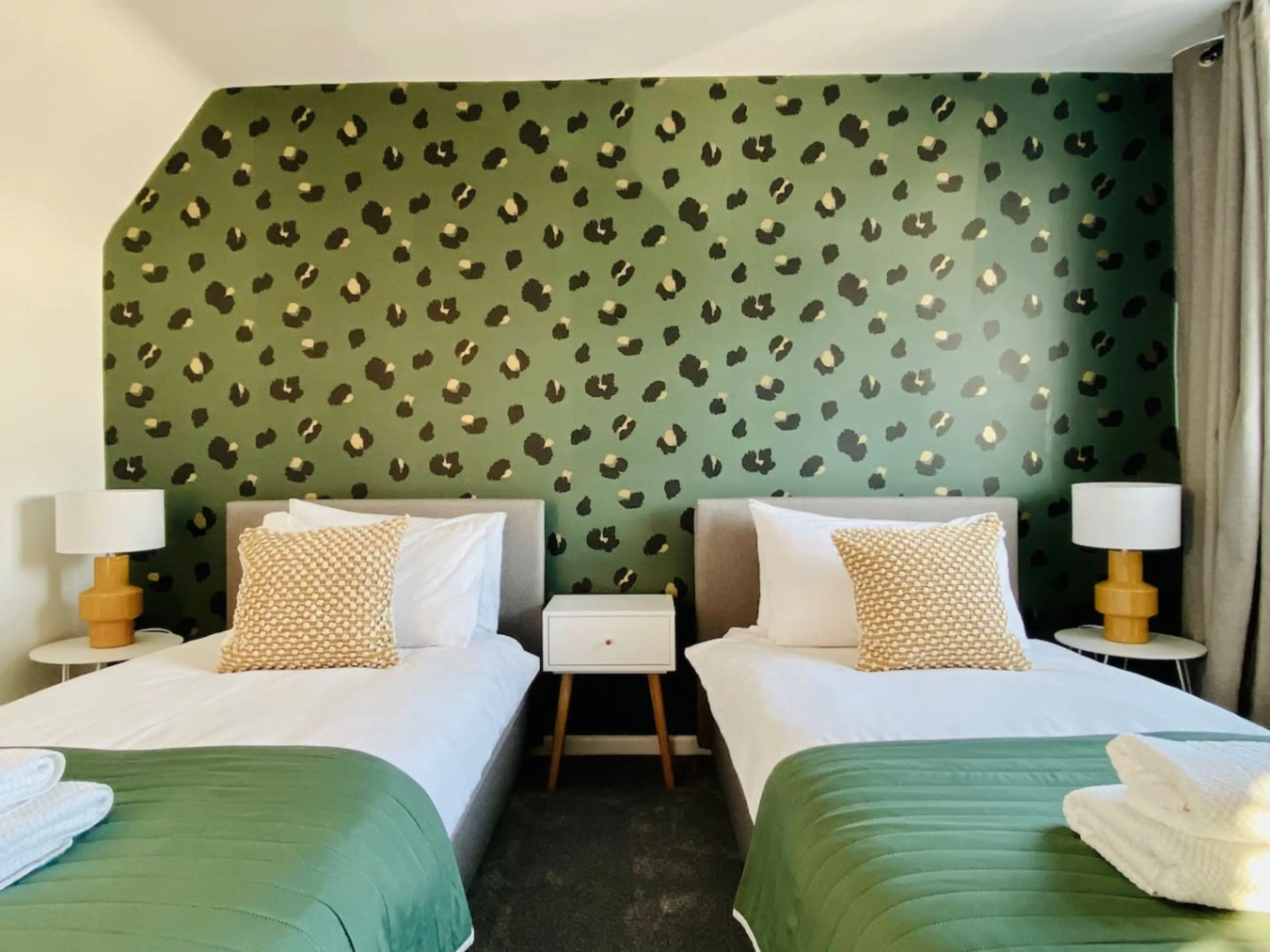 Birch Wood Lodge G/Floor Bed+Bath | EV Charger - Image 13