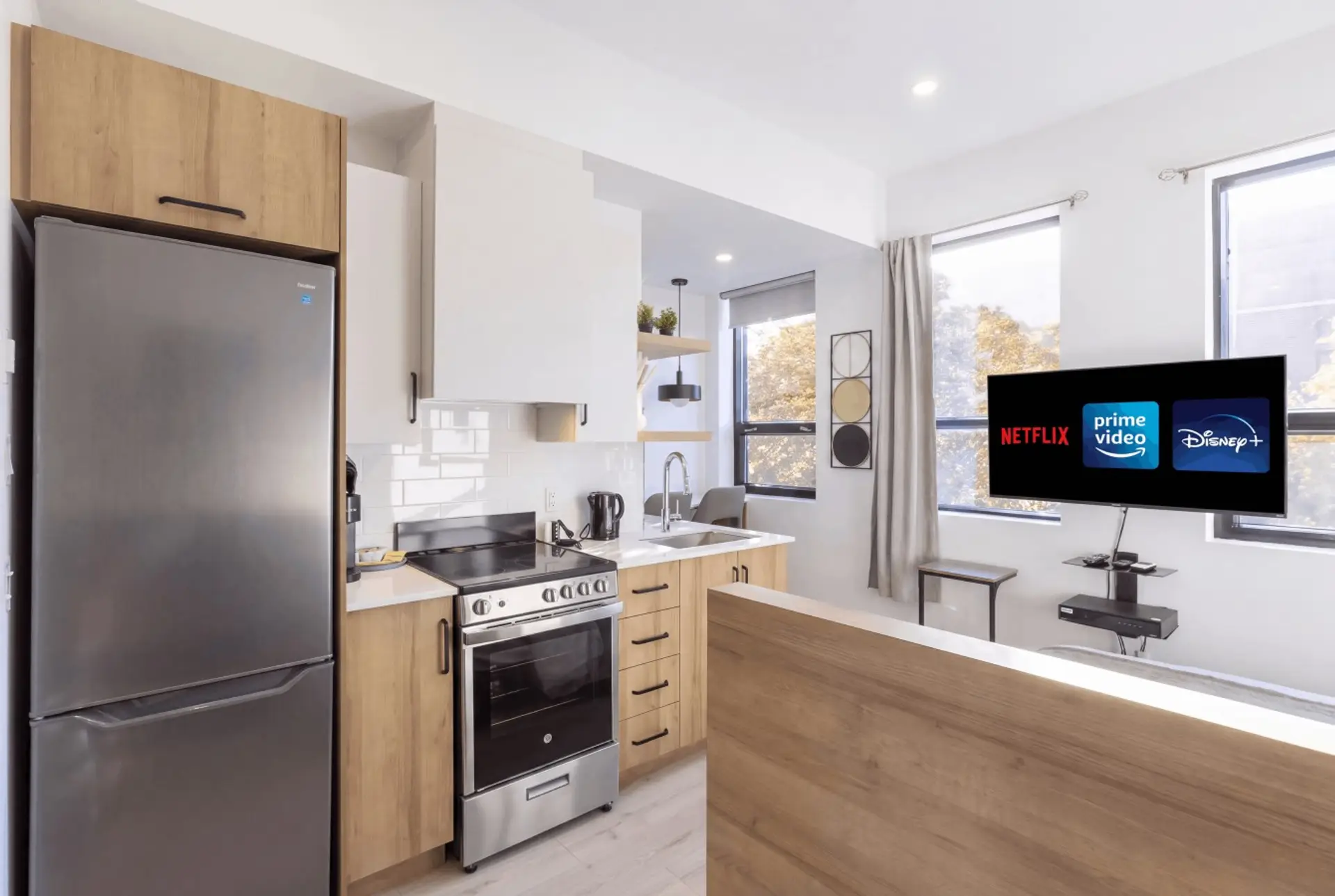 Loft lumineux avec TV intelligente