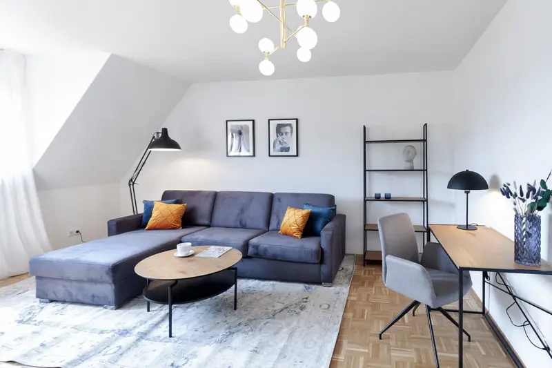 Stilvolle Dachgeschosswohnung Lahnstein · Südallee