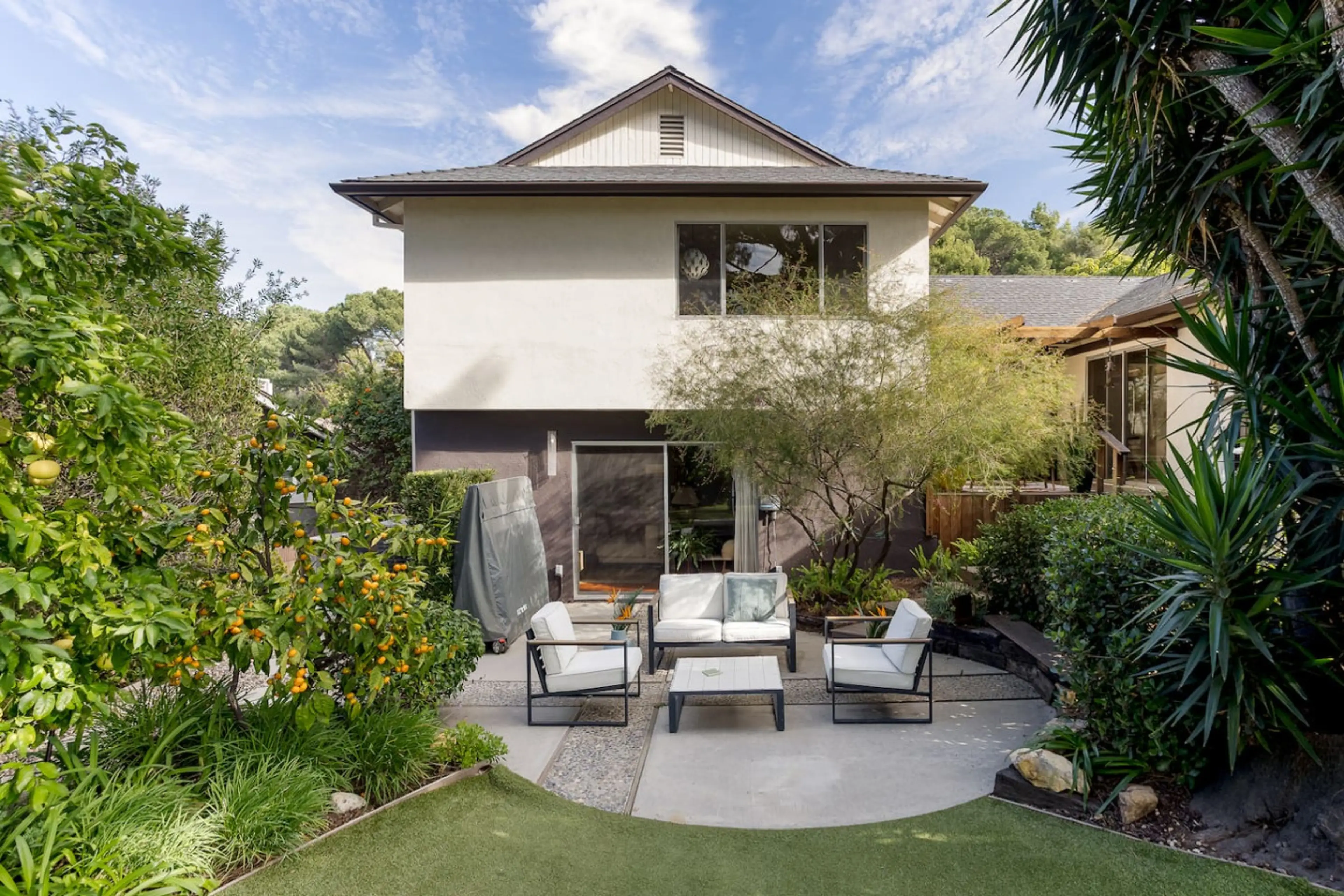 Surrounded by nature, njoy open-air dining, trees, and quiet moments — from sunrise coffee to starlit evenings.