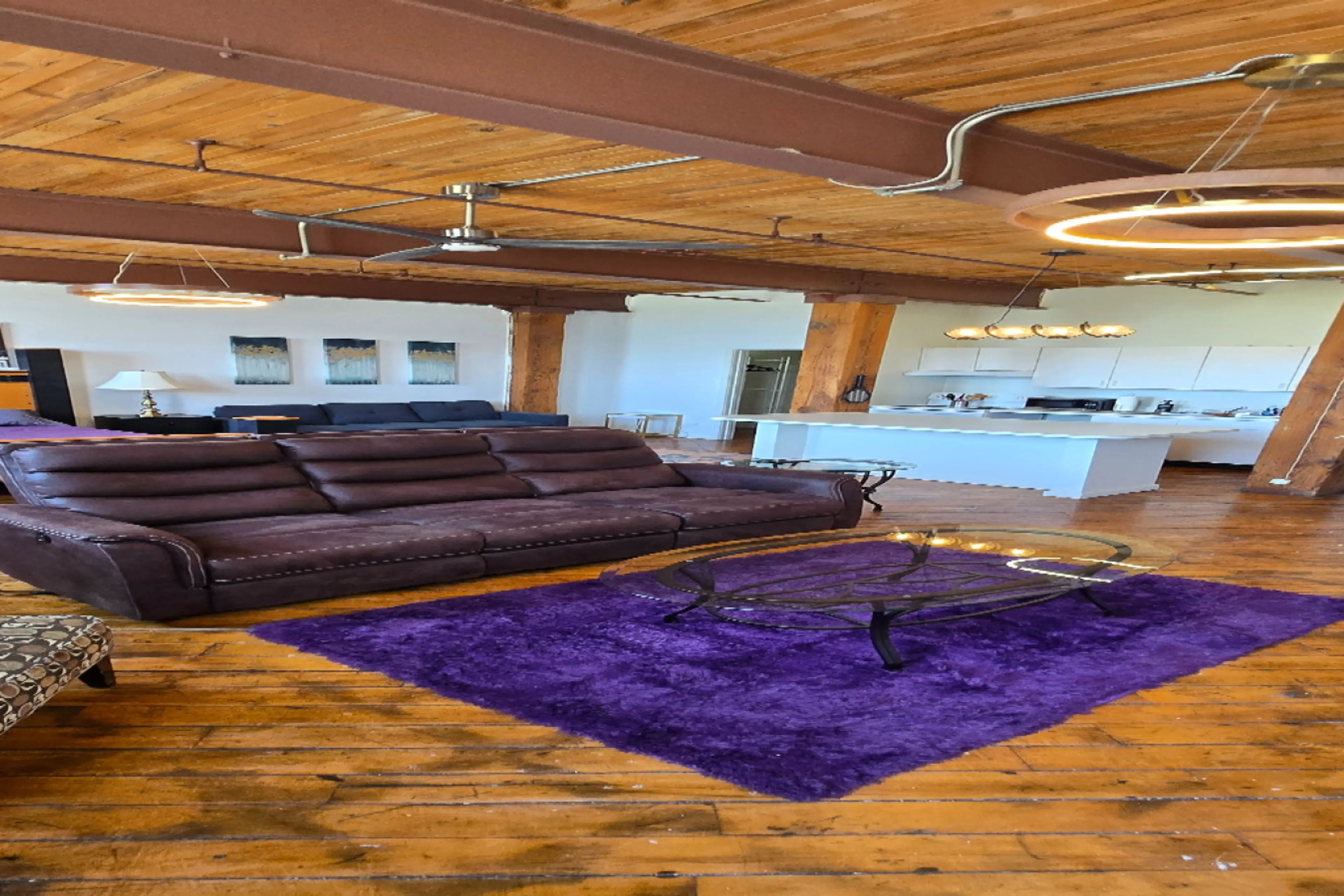 Motorcity Riverfront Loft
