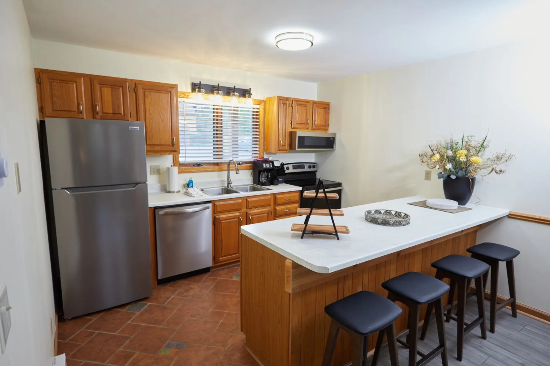 Fully equipped kitchen