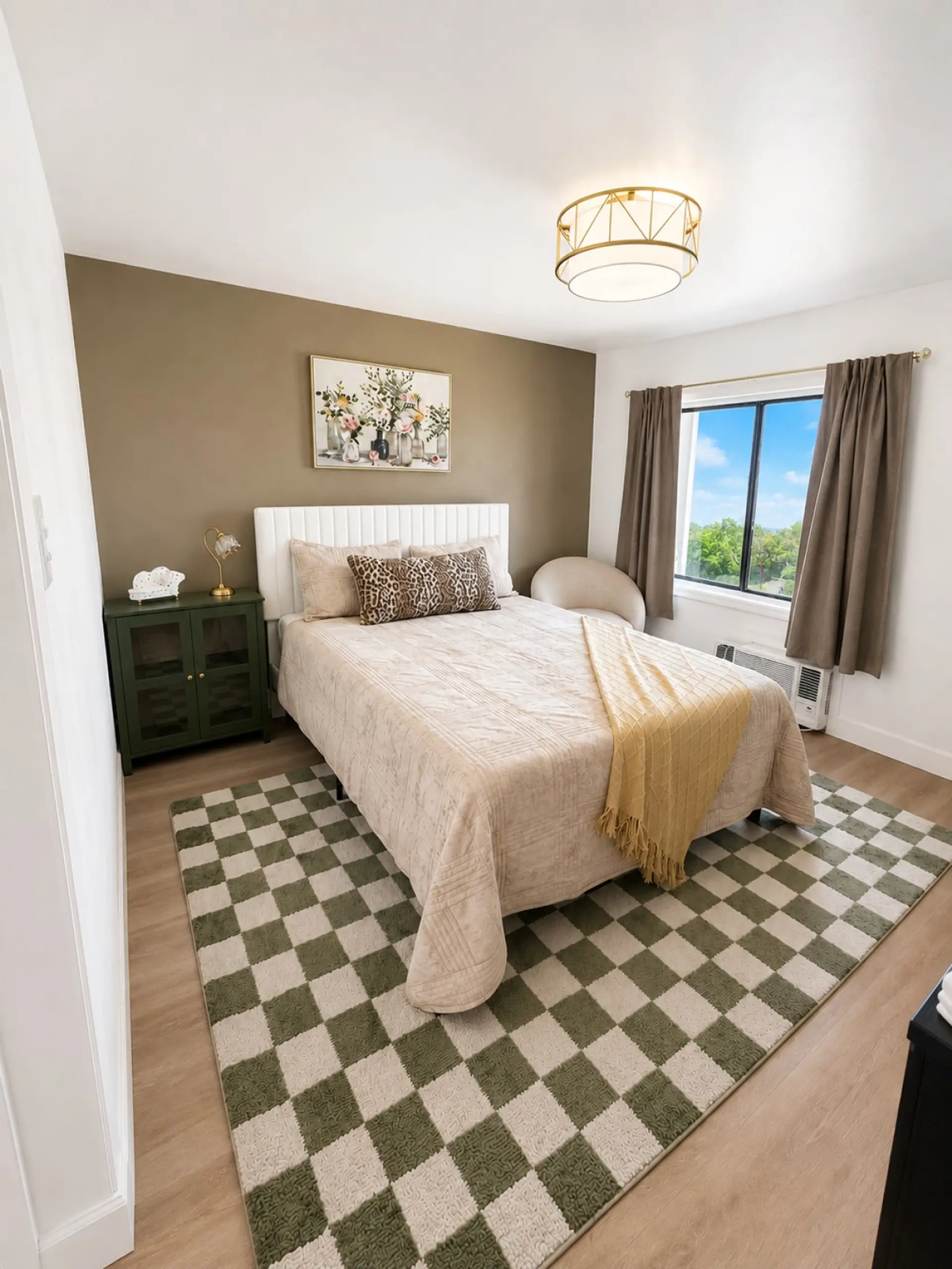 Hanky Panky Bed Area Pic1