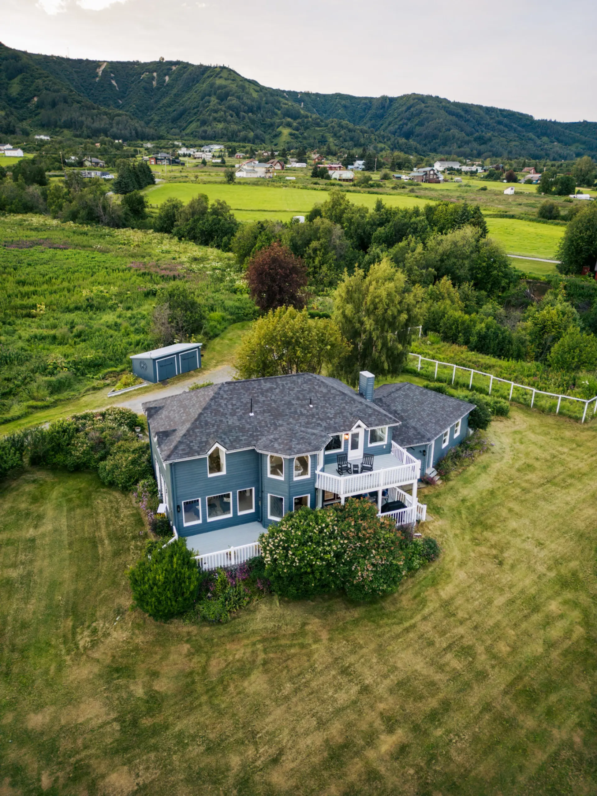 Bird's eye view of the property