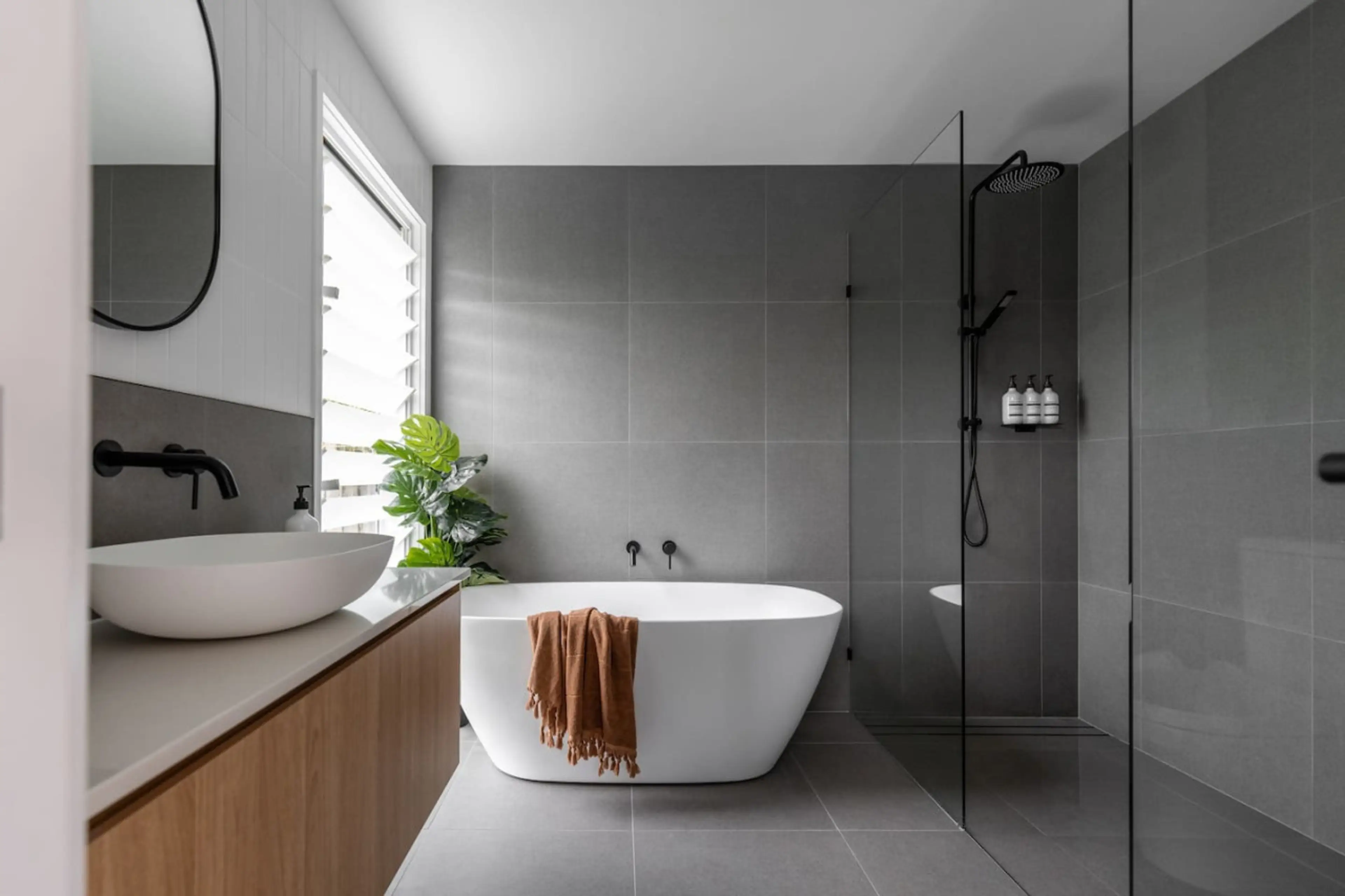 A spacious king ensuite with a bathtub for ultimate relaxation.