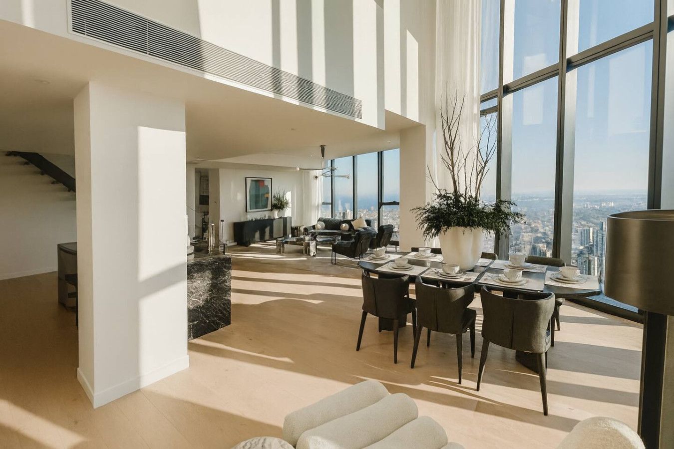 Visual Reference: Two Level Top Floor Penthouse Melbourne Square