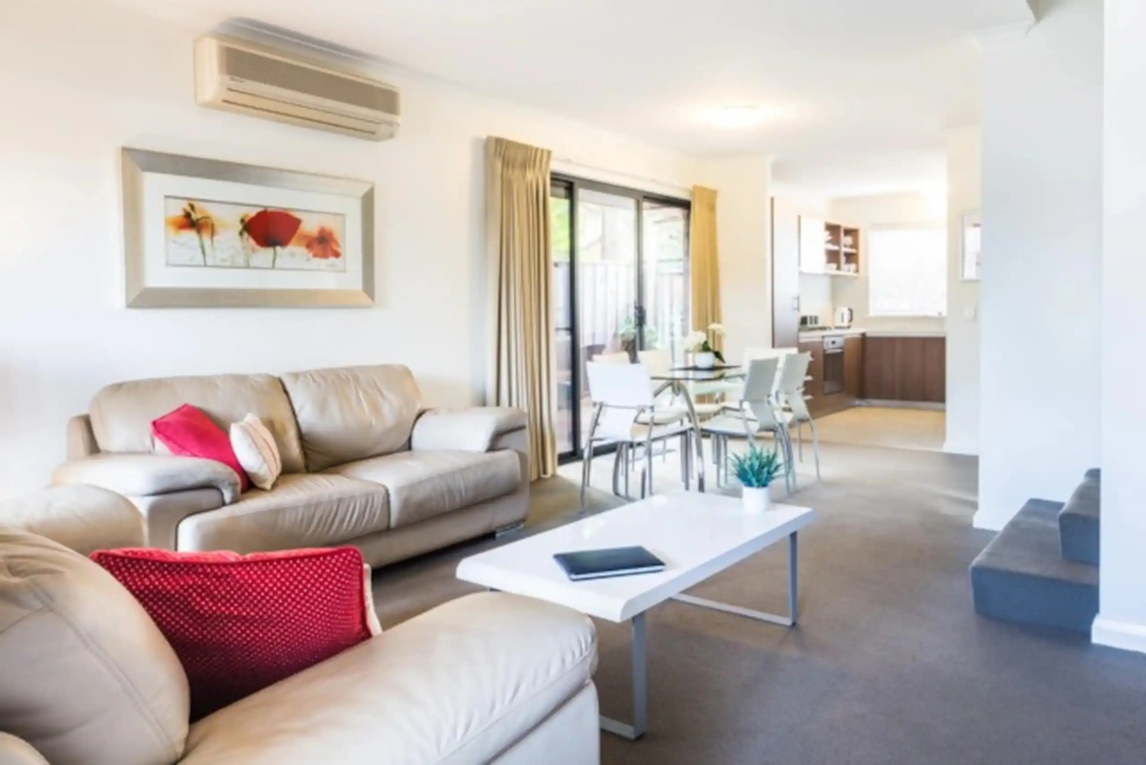 Living room and Air-conditioning