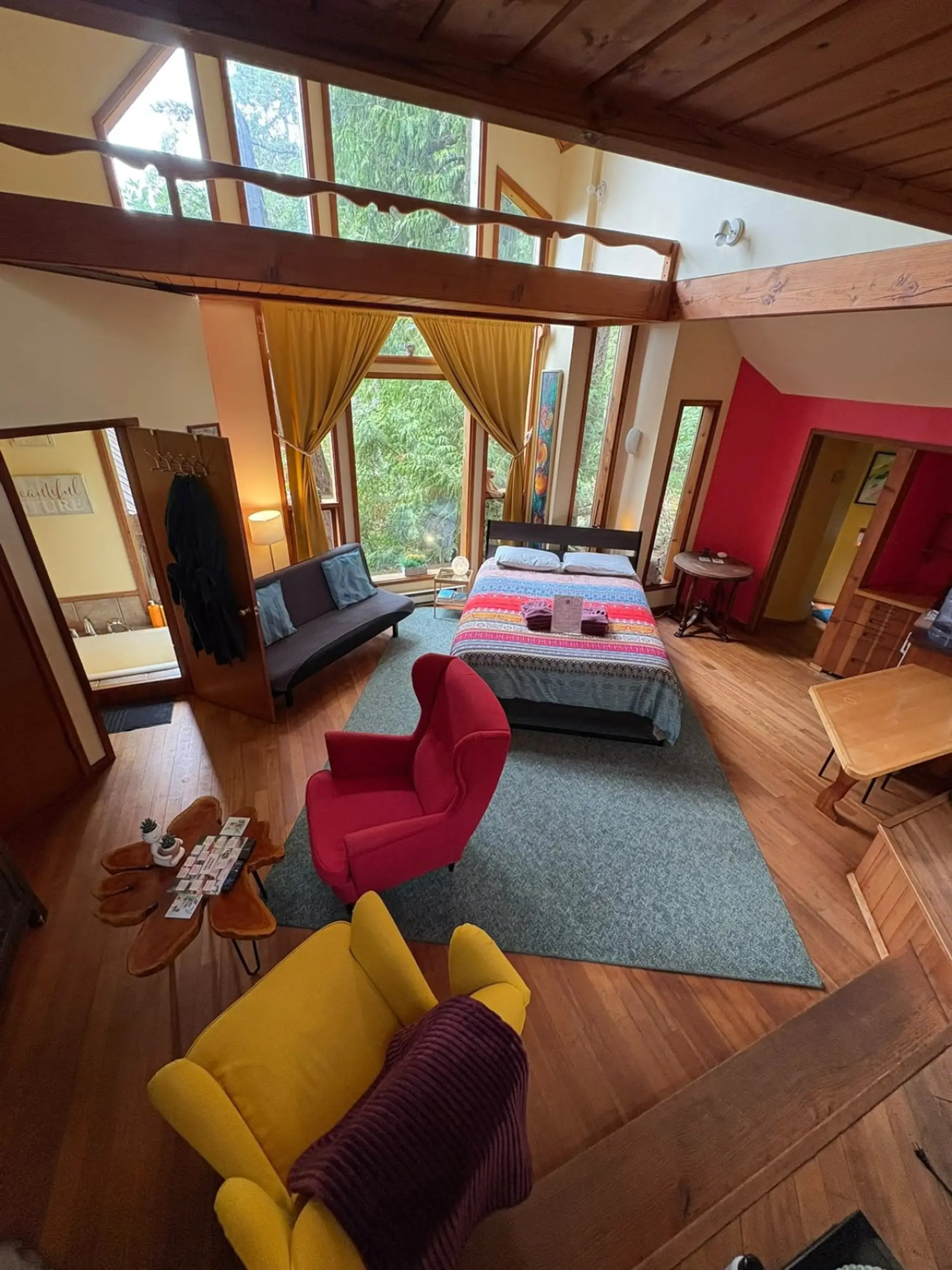 women-healing-retreat-accommodation-bc