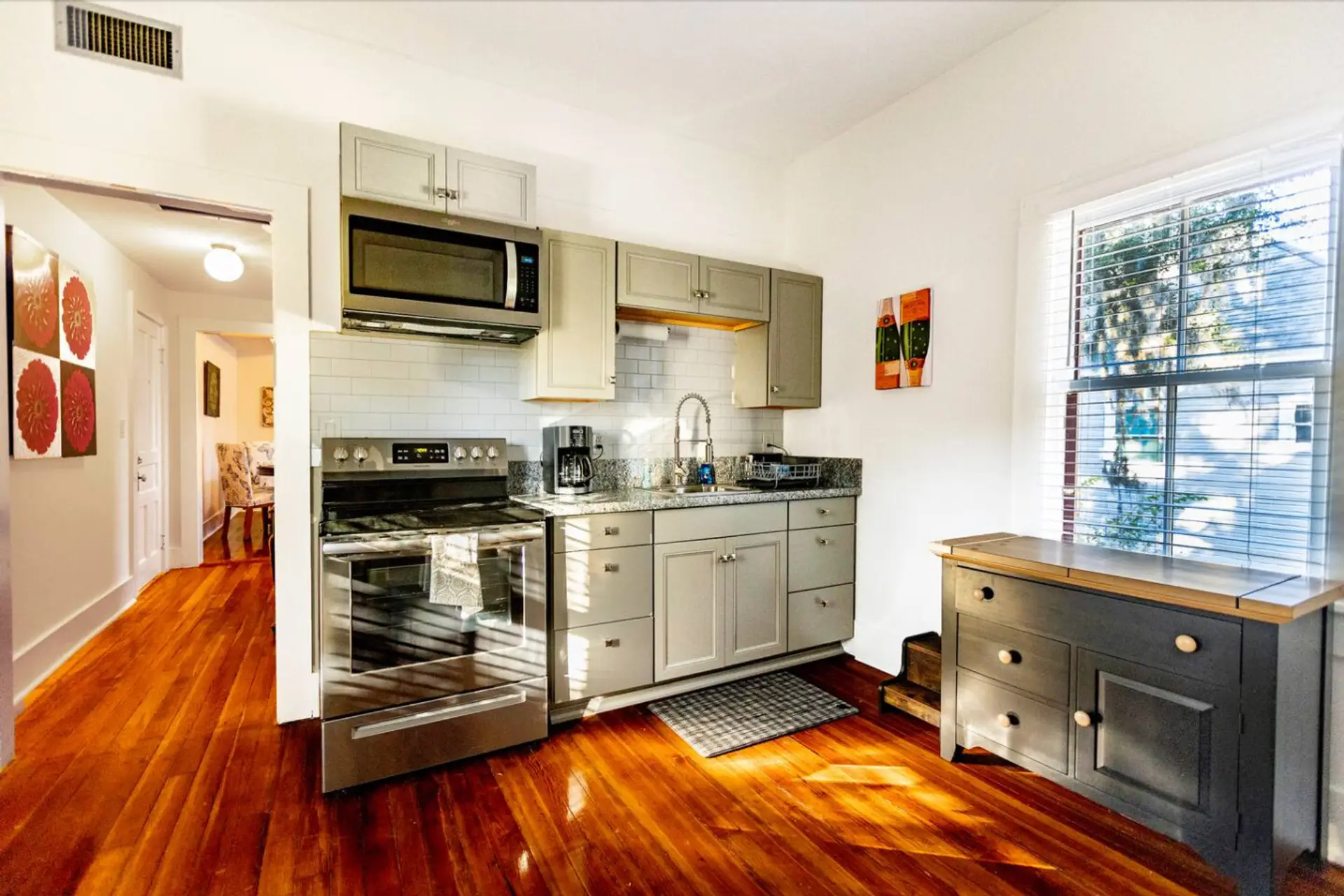 Fully equipped kitchen