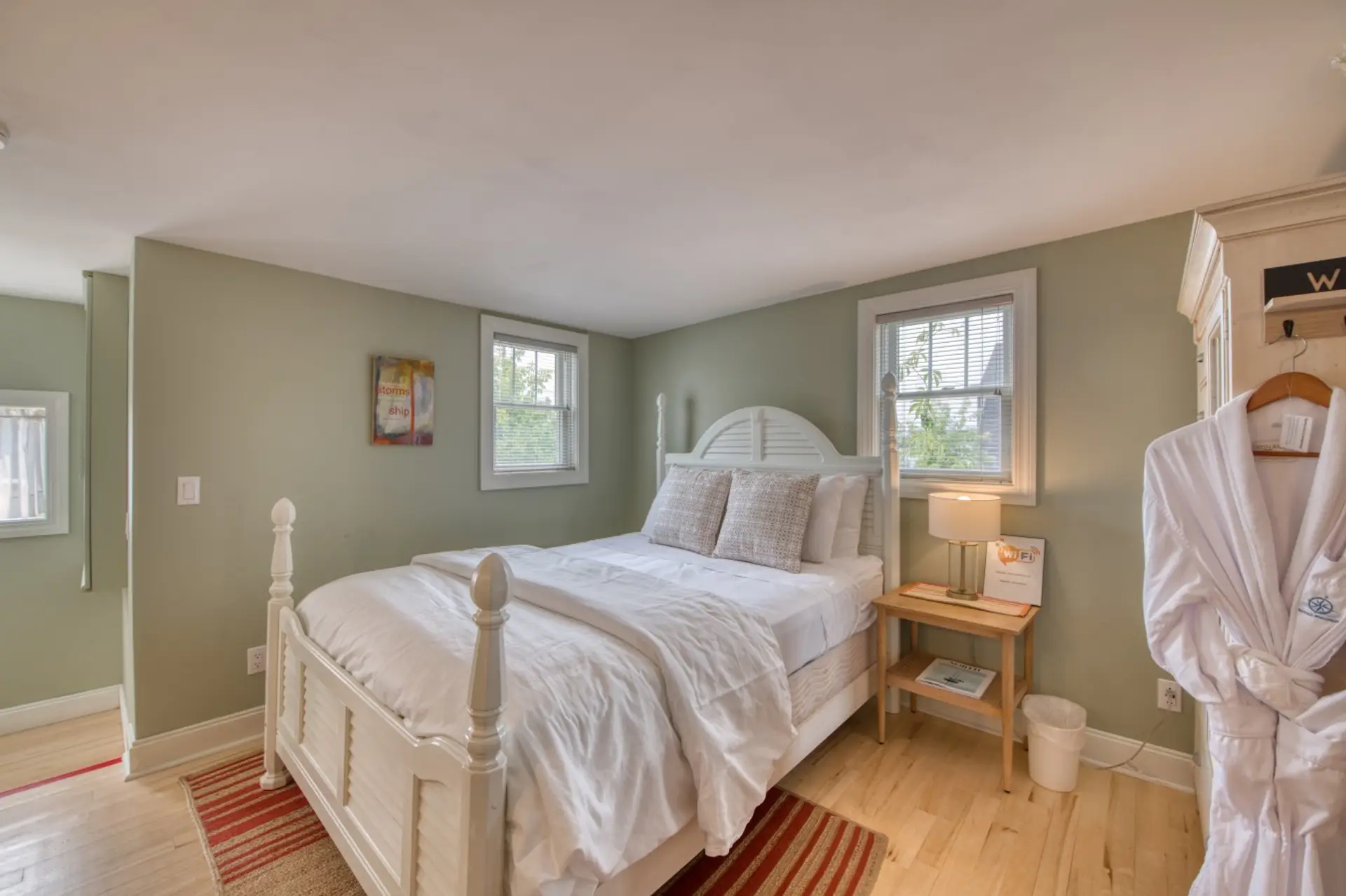 Queen Bed