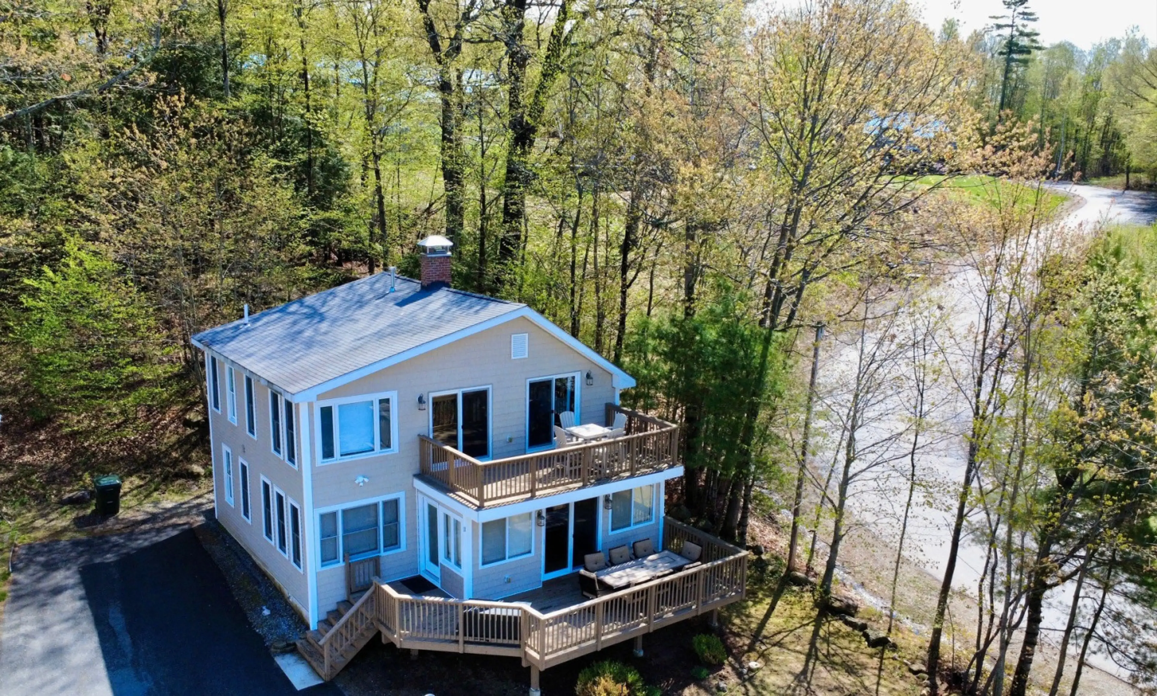 Stand-alone home with two decks overlooking the water