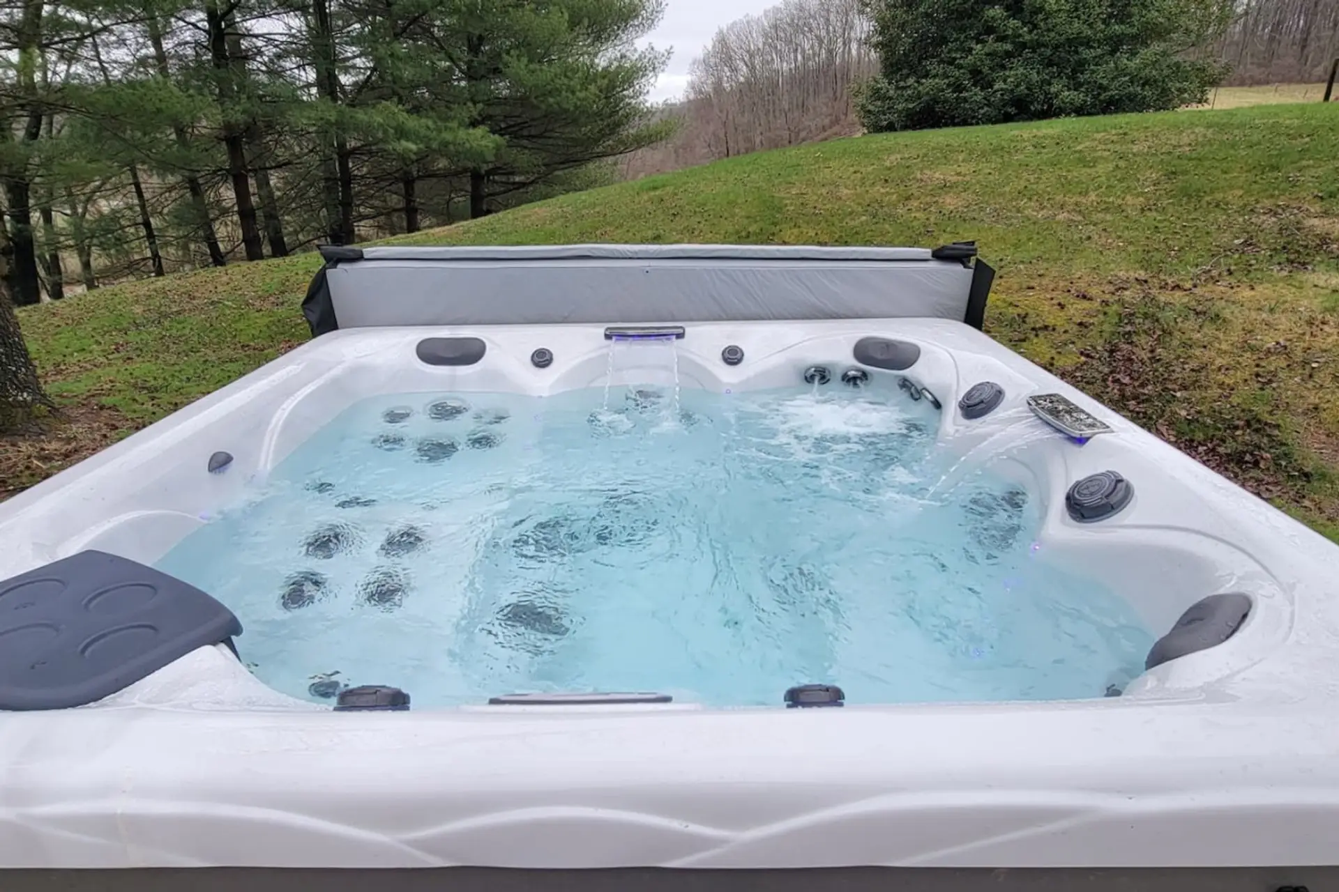 62 Jet Premium Hot Tub with Waterfalls and lights
