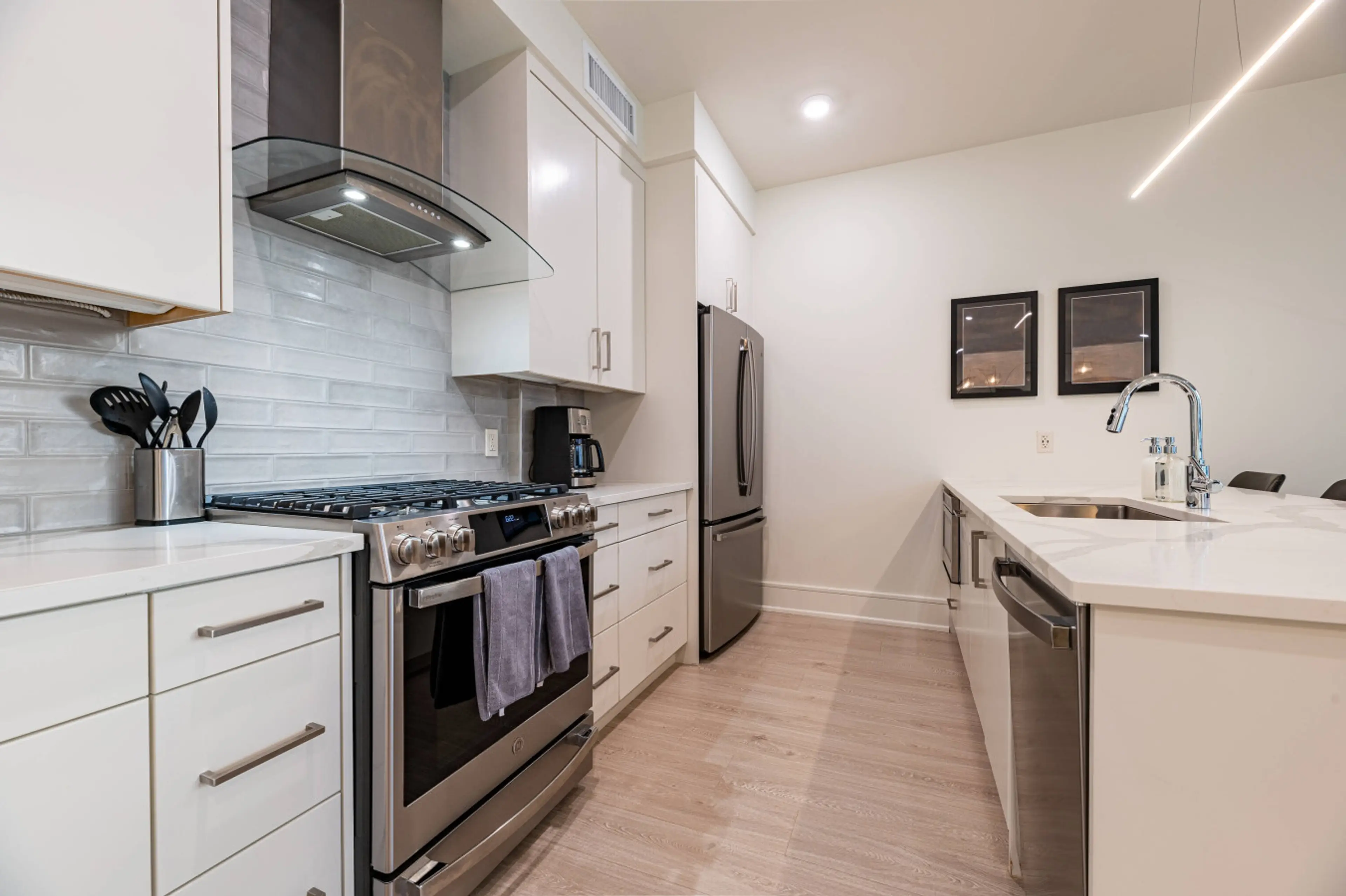 Full Kitchen with Major Appliances, Cookware, and Coffee