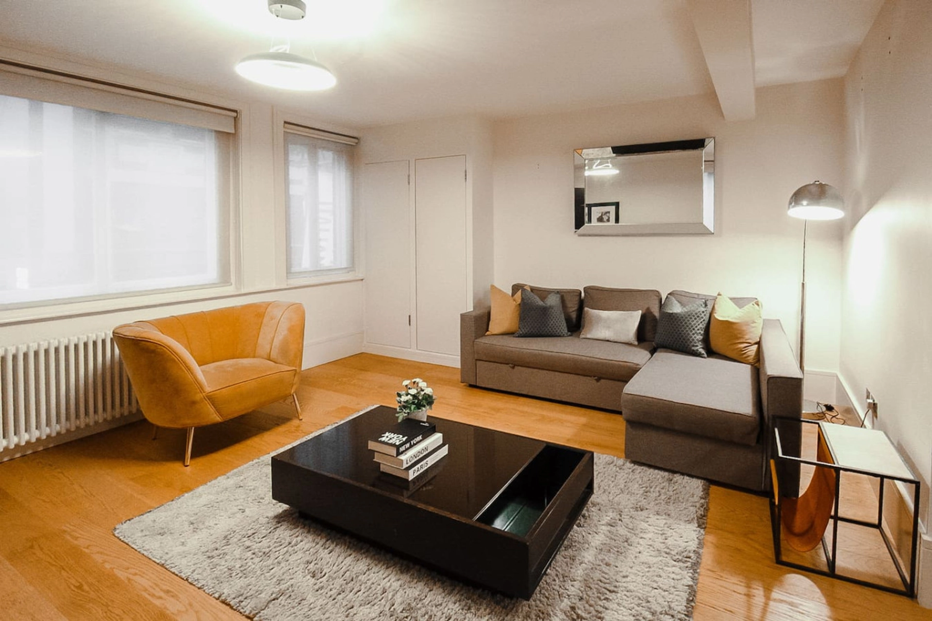 VI&CO | Chic Urban Oasis