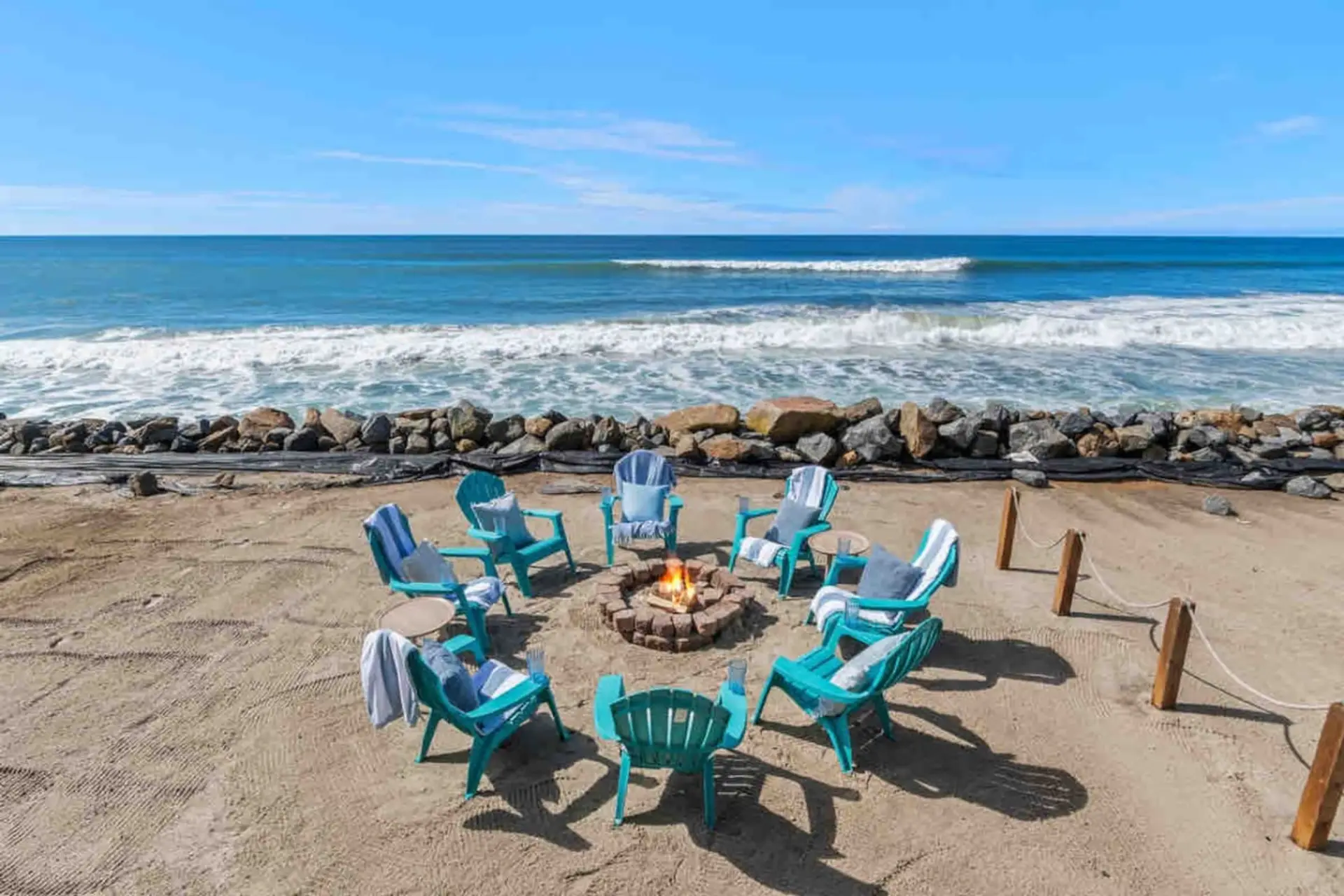 Oceanfront rental in Oceanside California, Beachfront vacation rental, Oceanside beach house, Direct beach access nearby, Private sandy backyard, Fire pit on the beach, No street between house and ocean, Walk to Oceanside Pier, Walk to restaurants and cof