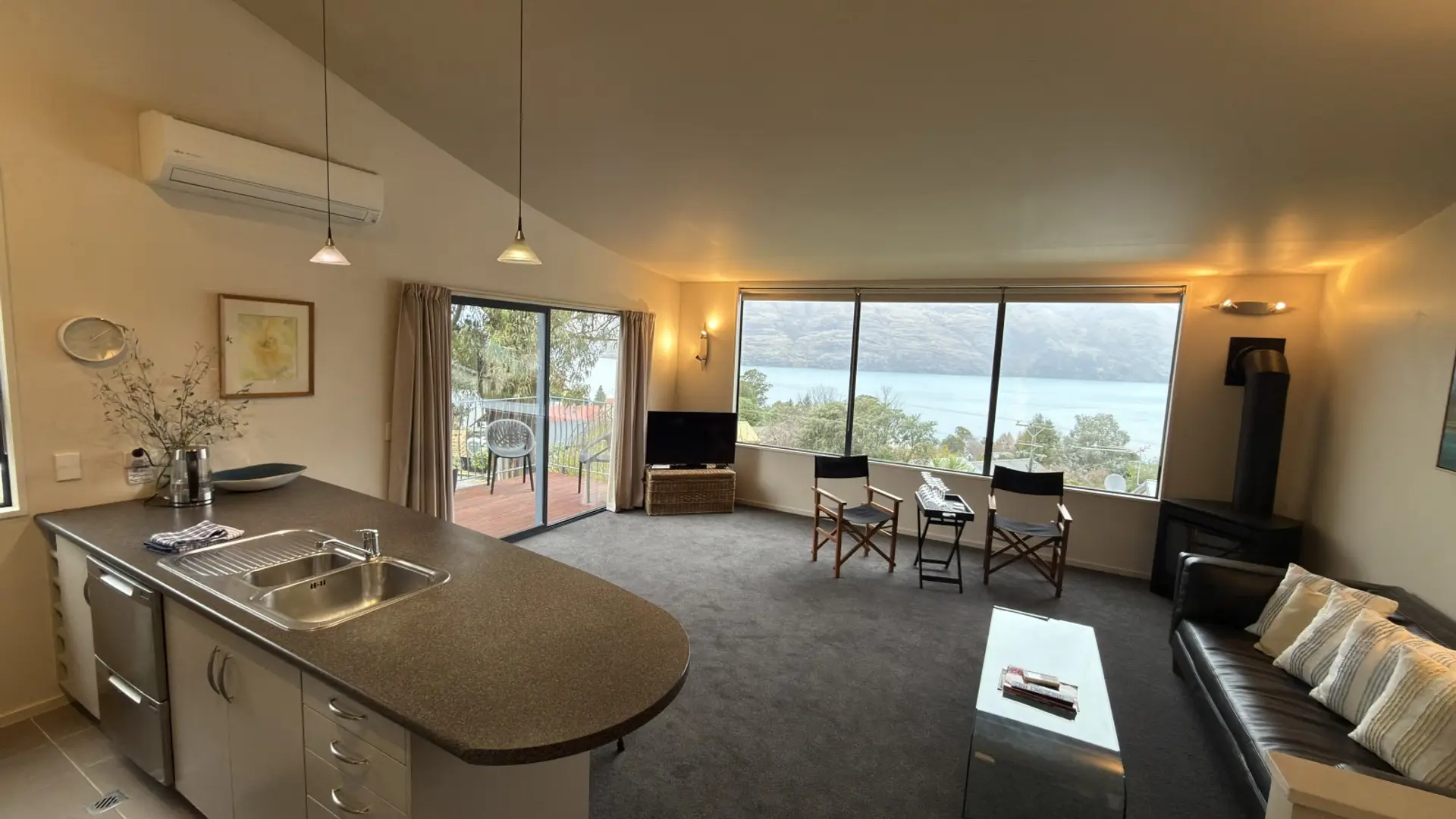 Open Living - Kitchen