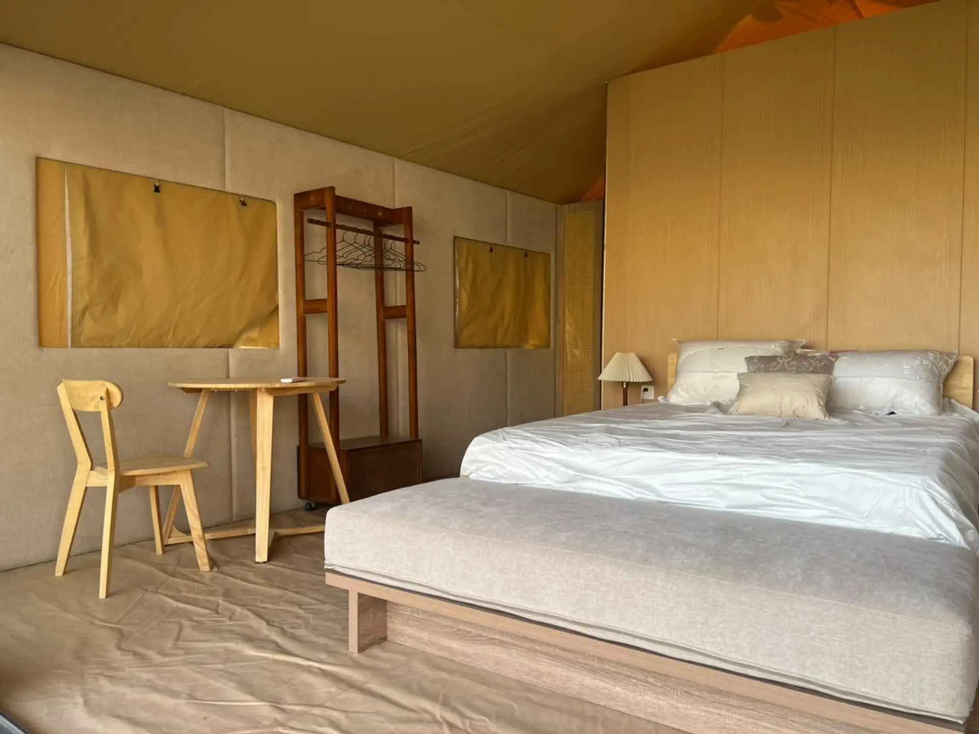 Inside view - Bed