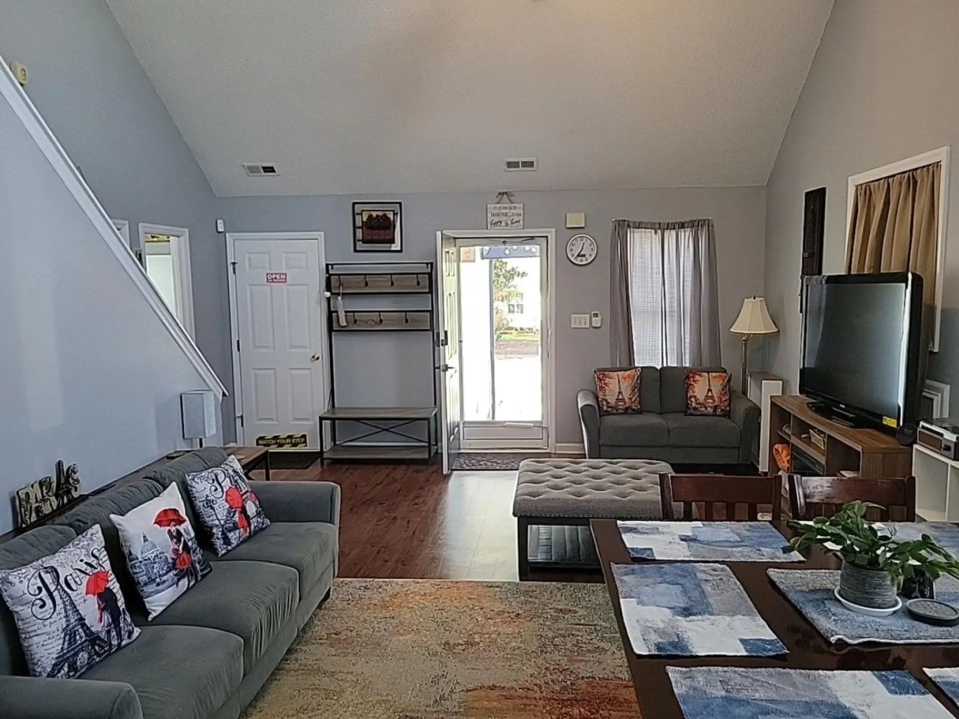 01_Living_Room