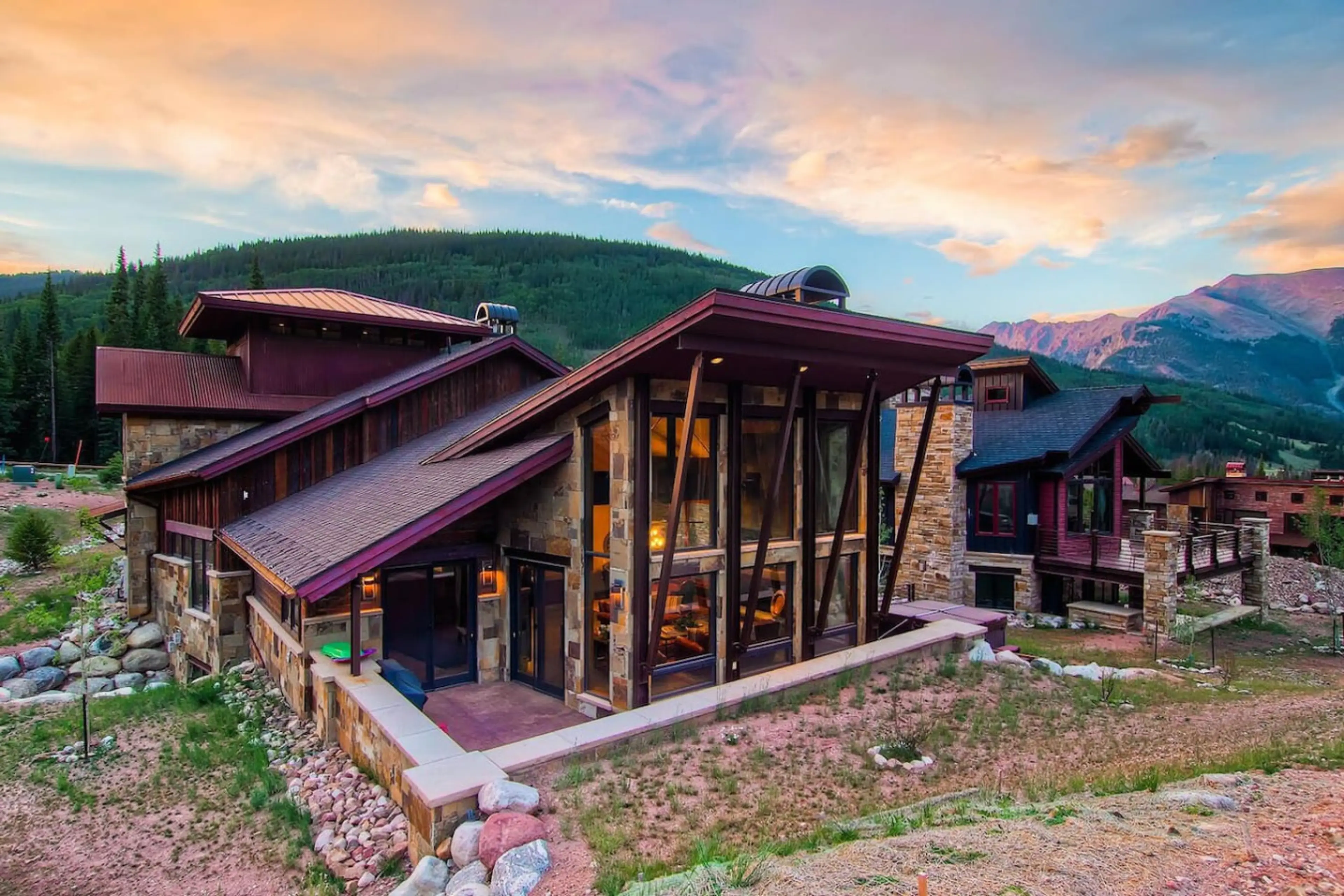 Stunning bird's-eye view of Pinnacle Lodge, capturing the breathtaking architecture and surrounding mountain views — the perfect luxury getaway.