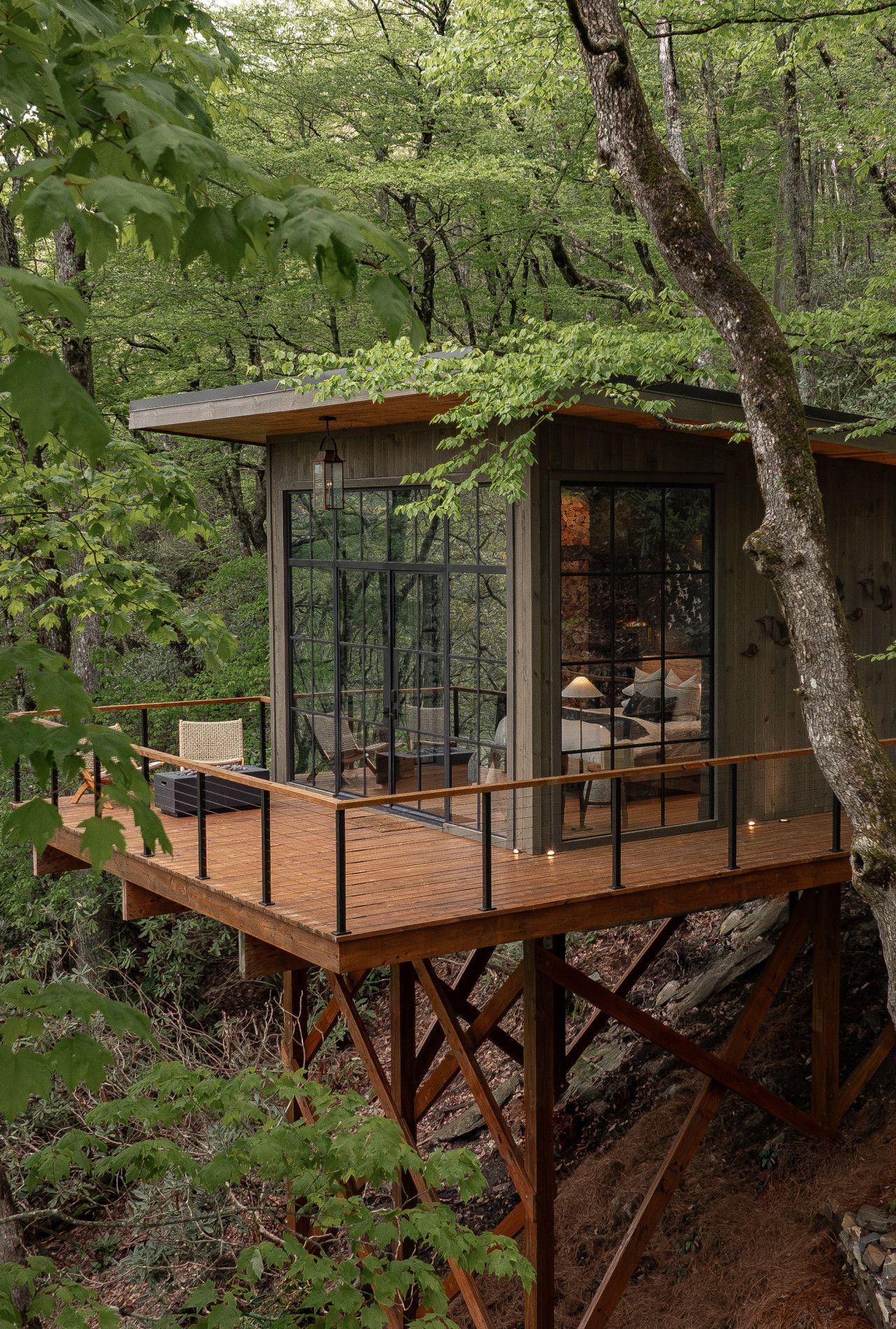Hide Inn Seek | Bird Nest Treehouse