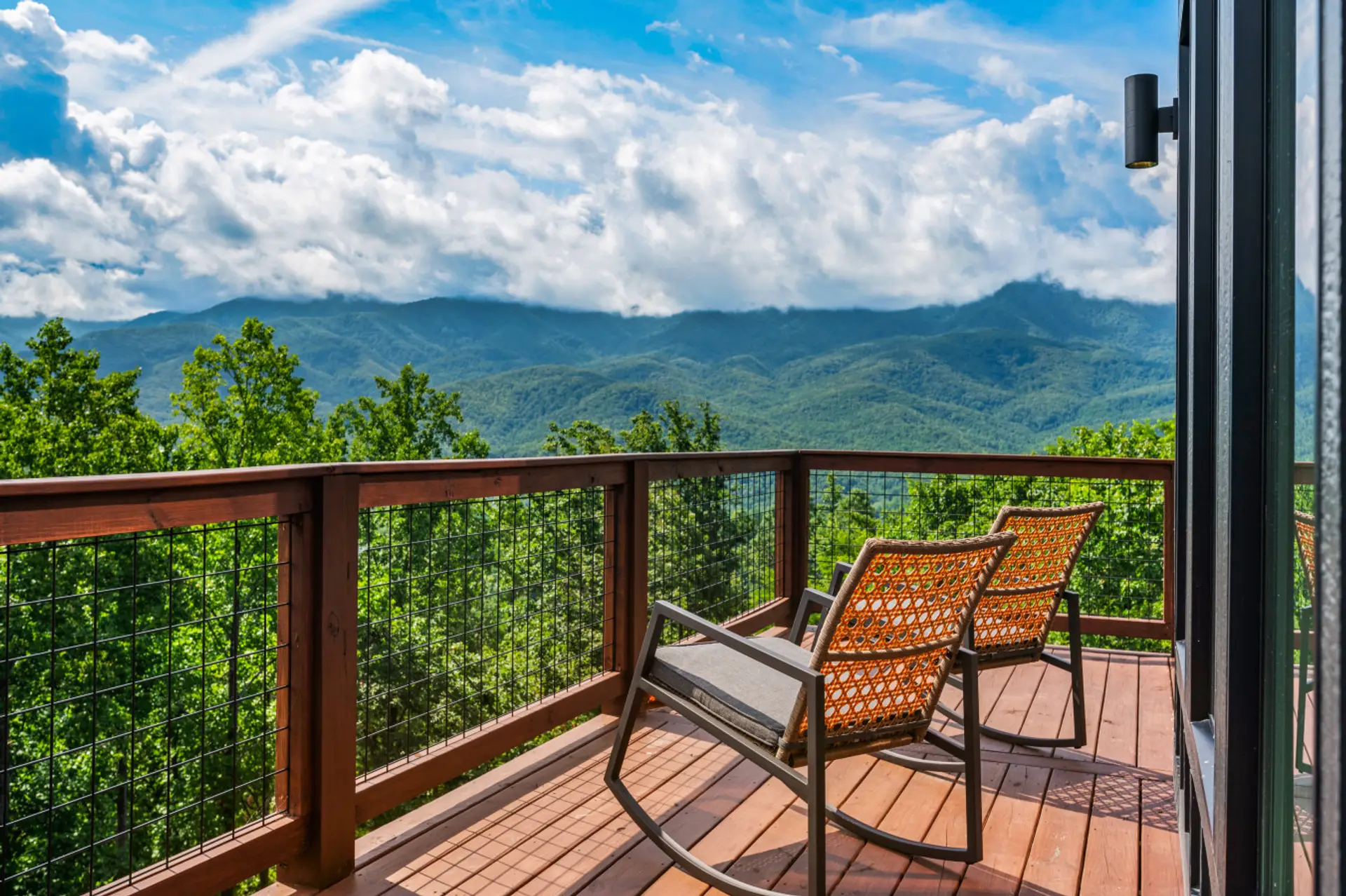 Spectacular Views!
