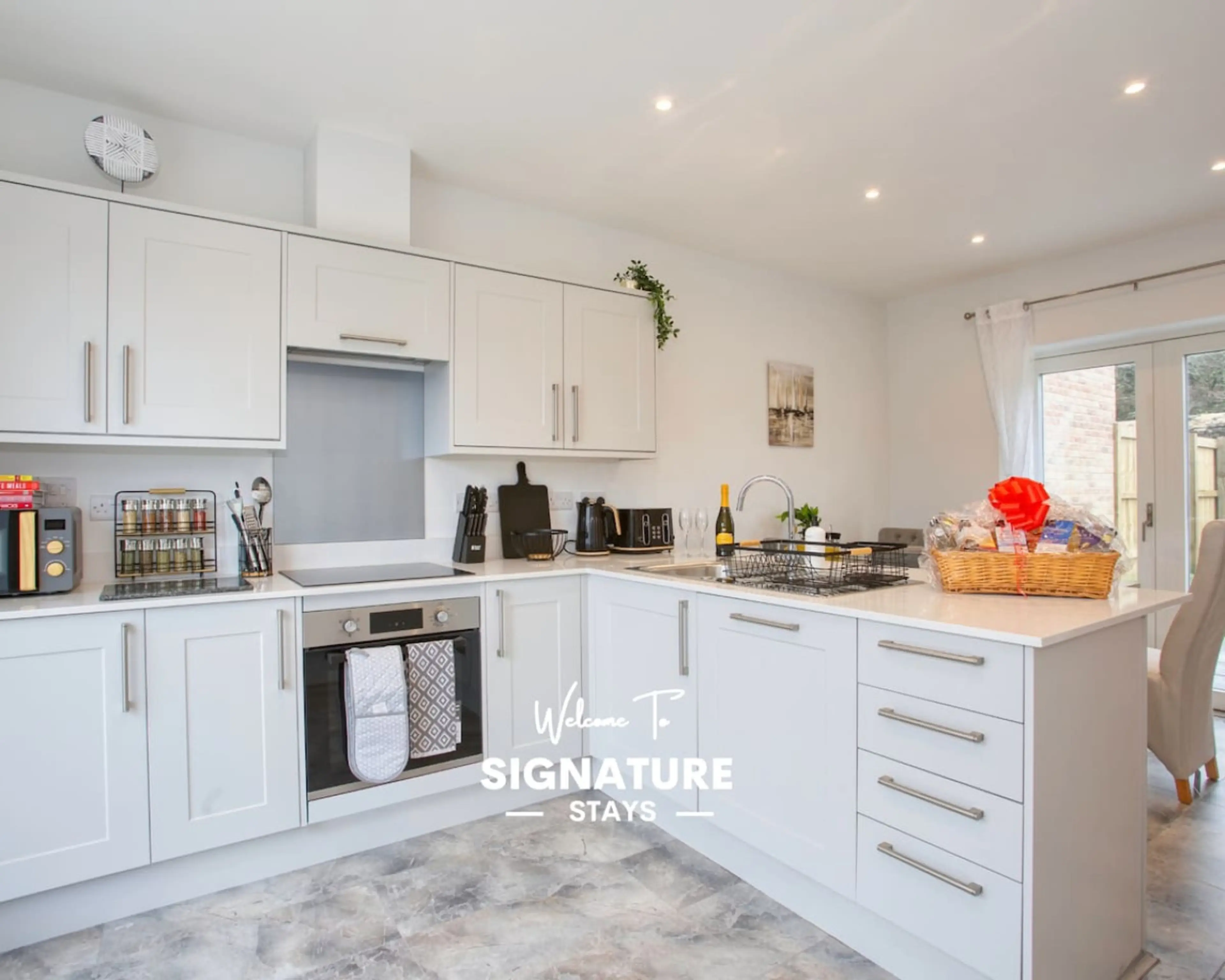 Welcome to Harveys Yard by Signature Stays