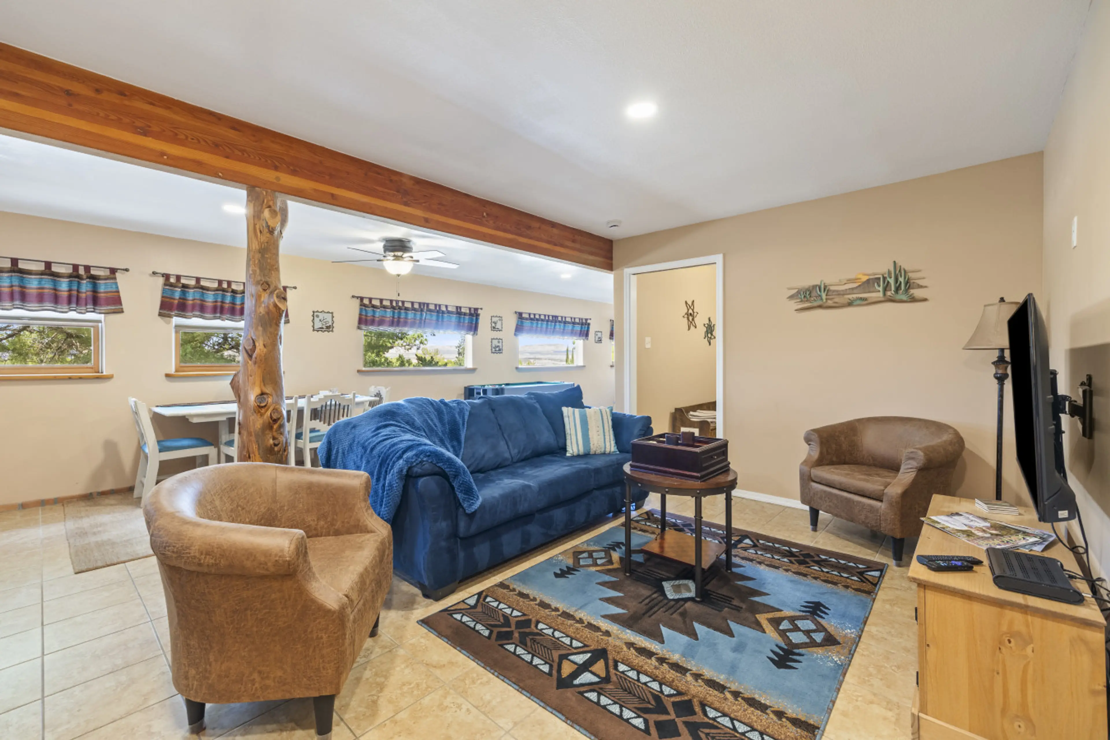 Log in and watch your favorite shows on the Roku TV, or challenge a friend to a game of chess or backgammon in the cozy seating area.