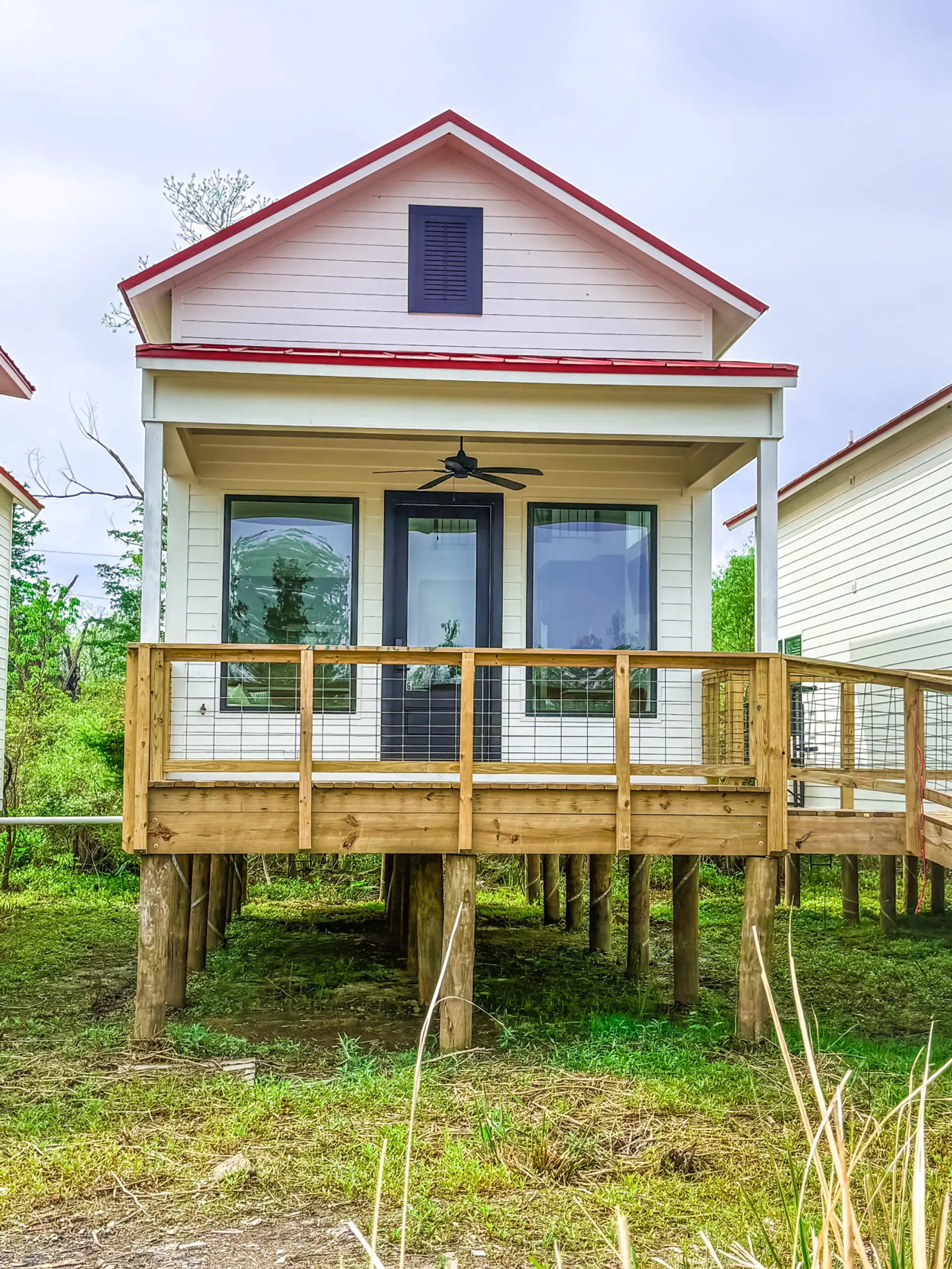 The front of the cabin - entrance