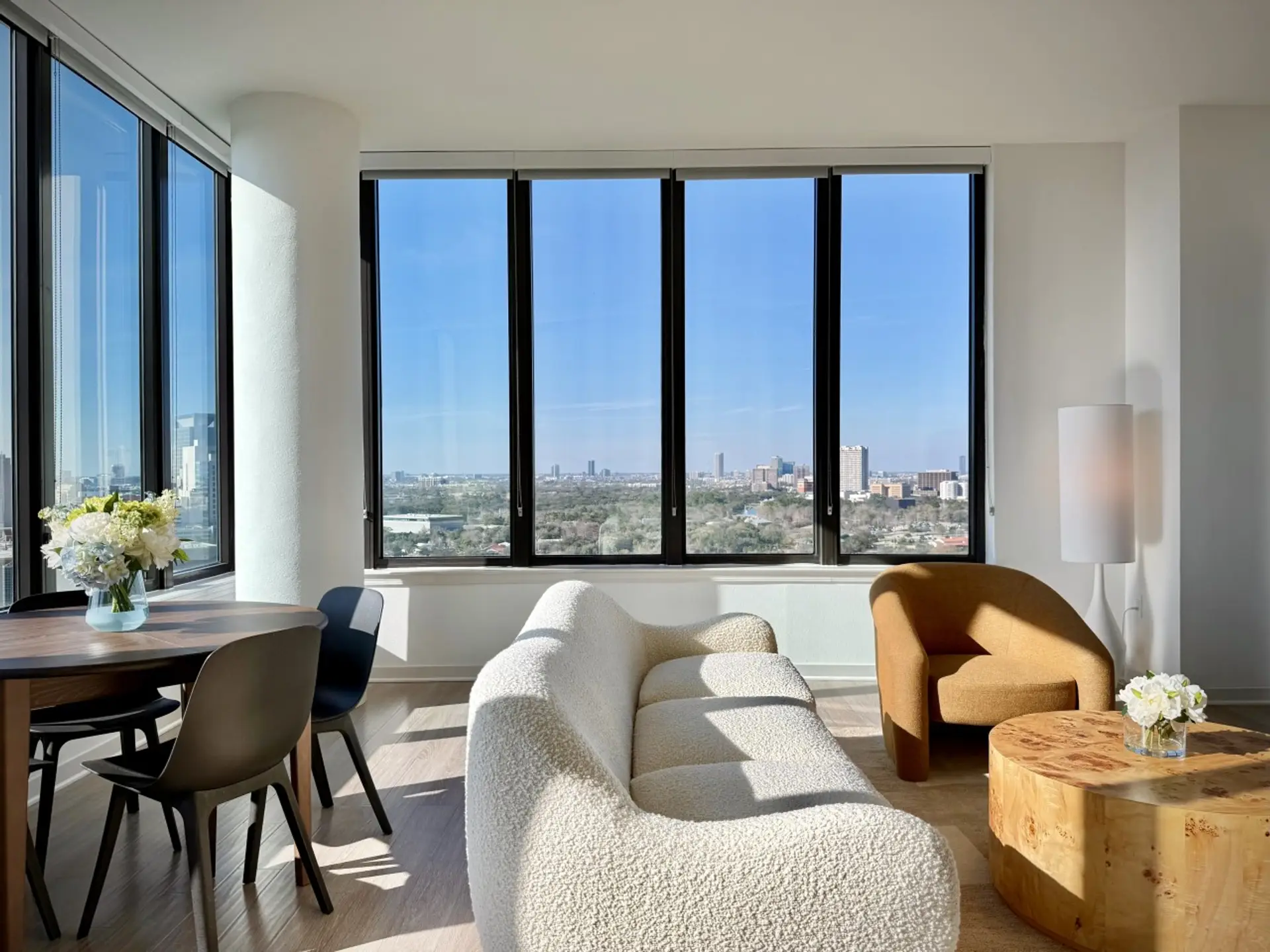 Wide Panorama Highrise View Dining and Living Room