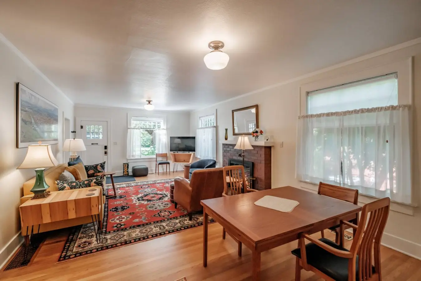 OSU Campus Cottage – Breakfast Included - Image 2