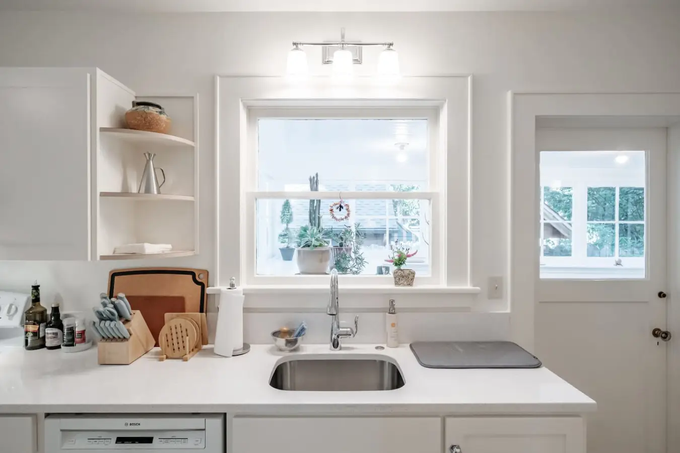 OSU Campus Cottage – Breakfast Included - Image 14