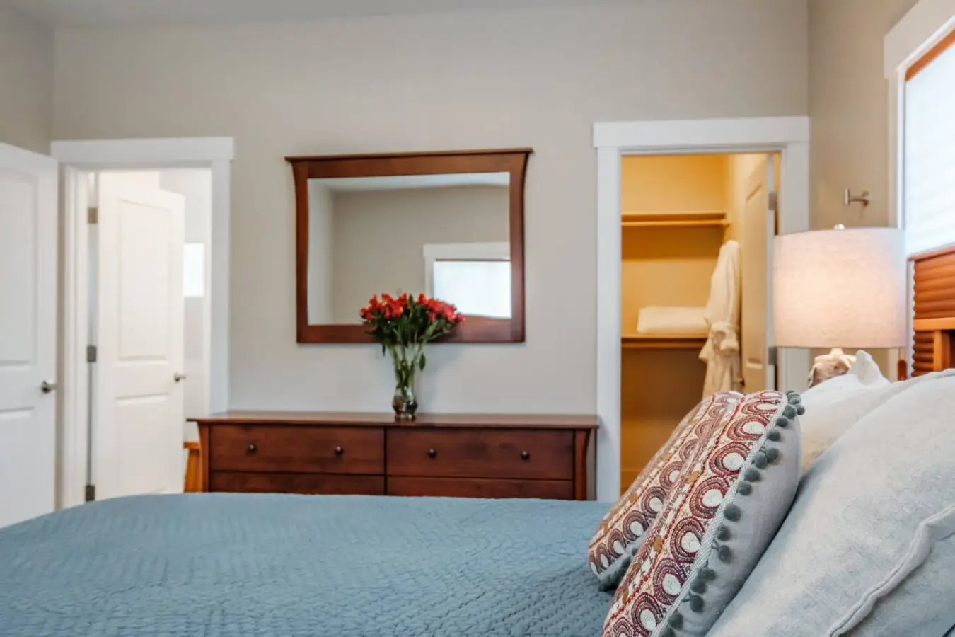 Corvallis Modern Oasis — Breakfast Included - Image 20