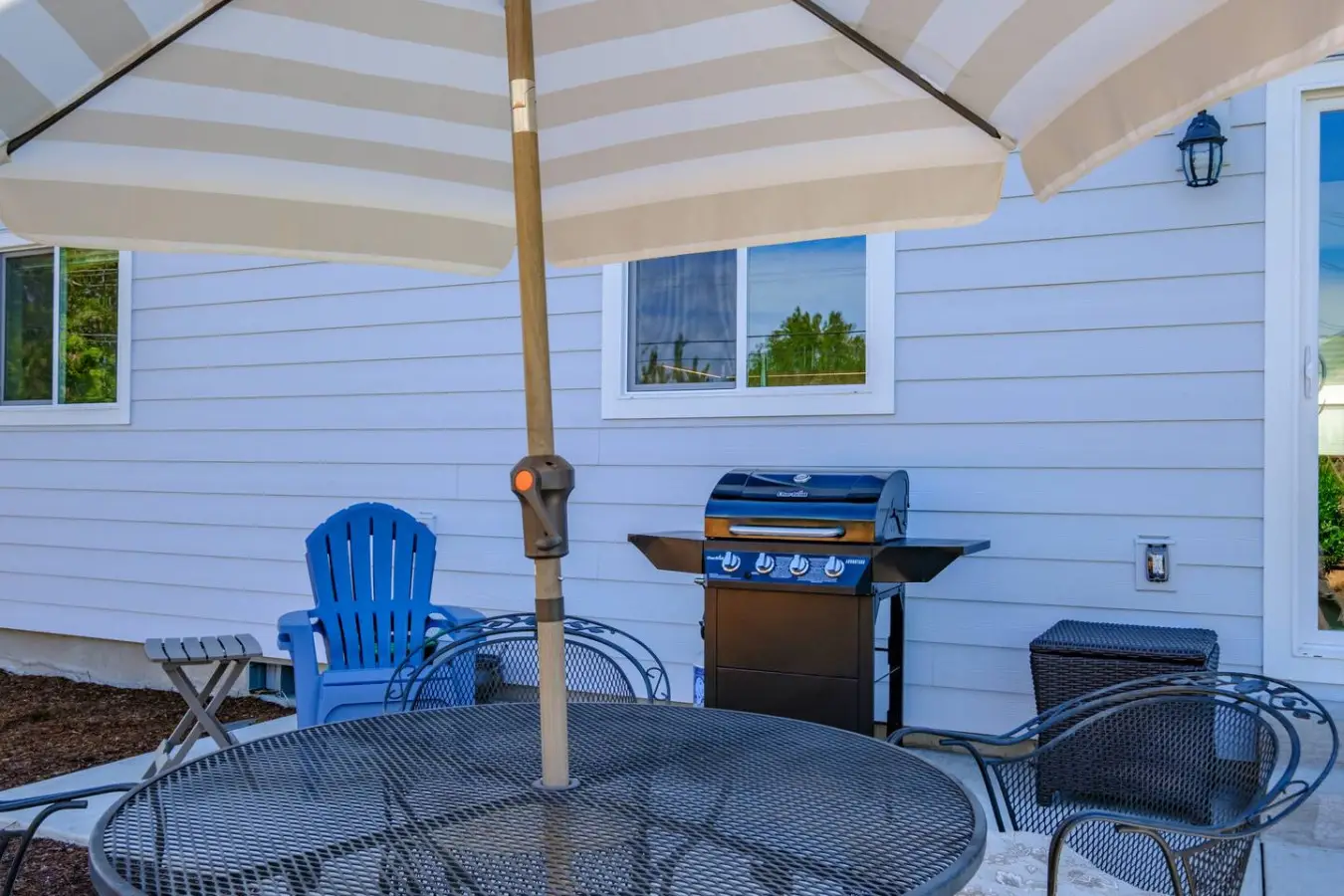Corvallis Modern Oasis — Breakfast Included - Image 51