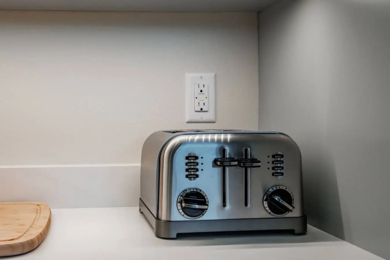 Corvallis Modern Oasis — Breakfast Included - Image 18