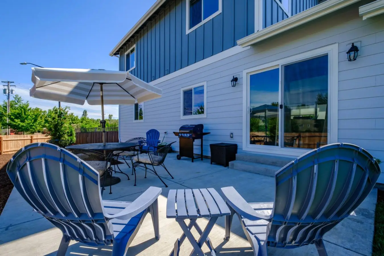 Corvallis Modern Oasis — Breakfast Included - Image 8