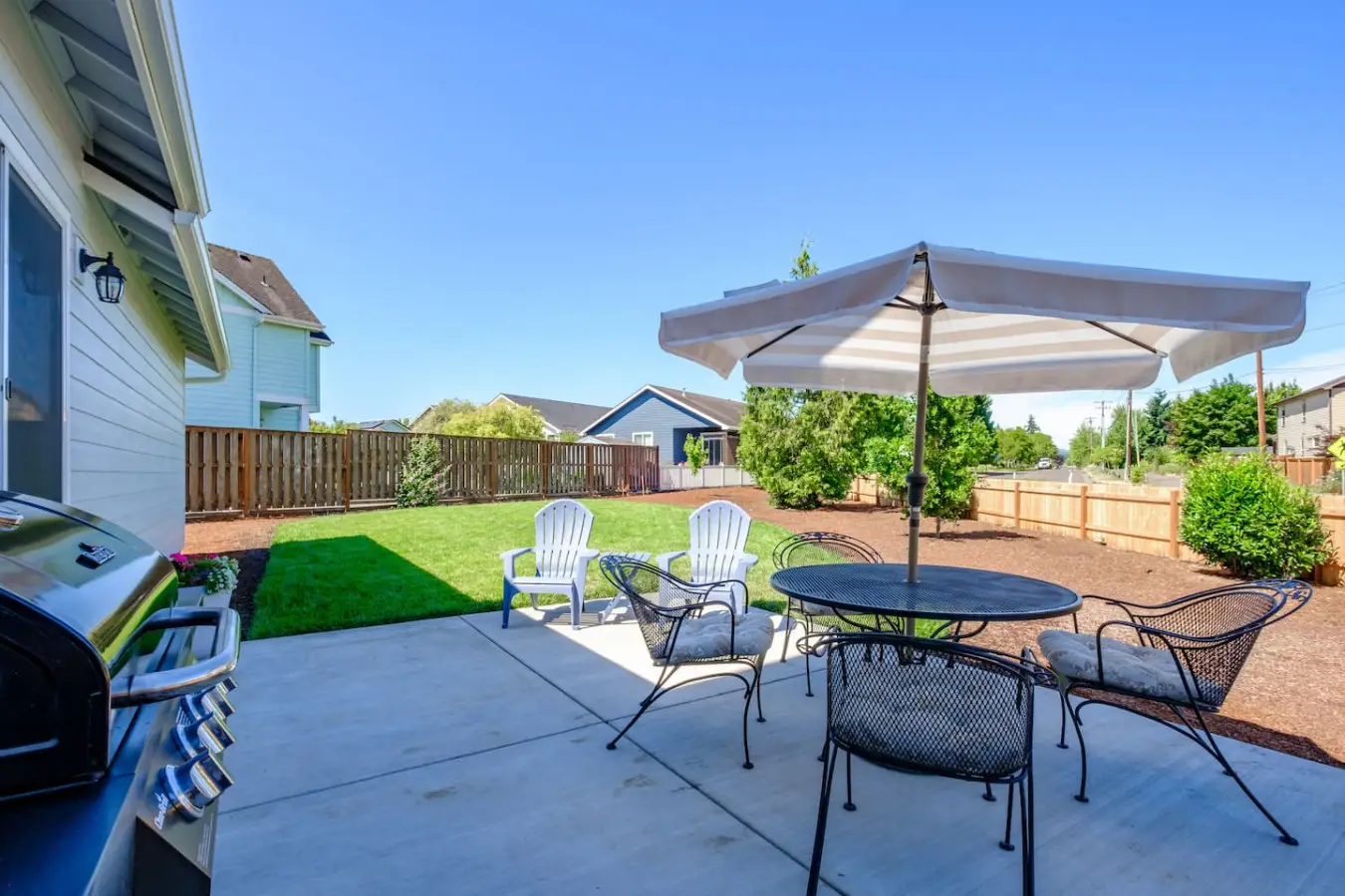 Corvallis Modern Oasis — Breakfast Included - Image 52