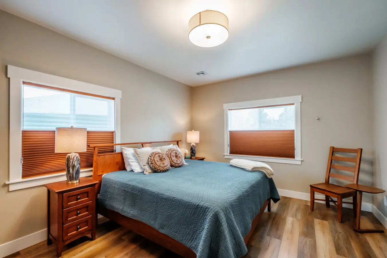 Corvallis Modern Oasis — Breakfast Included - Image 19