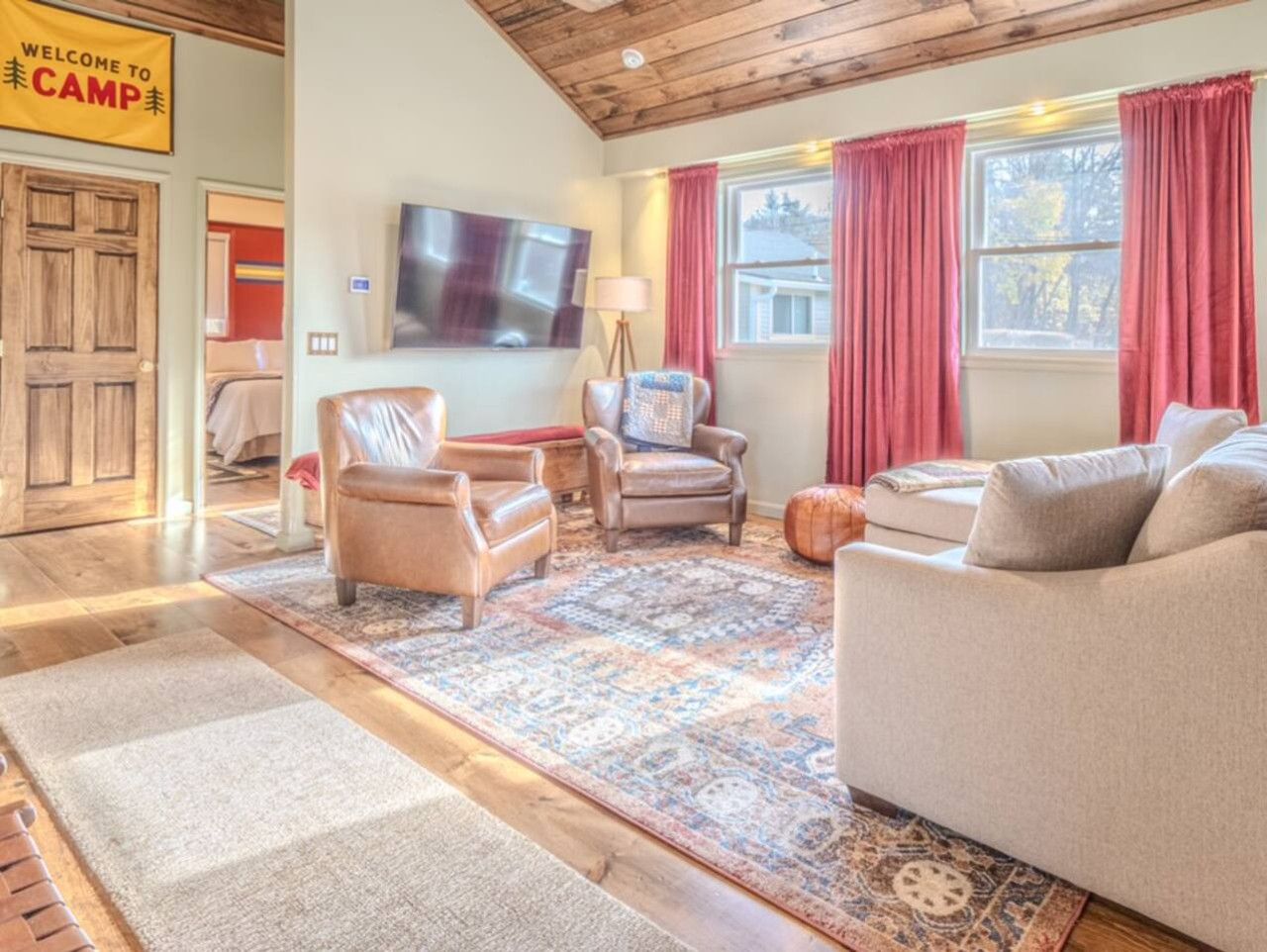 Lake George Luxury Cabin (2 bed/2 bath): vacation rental in Lake George Village