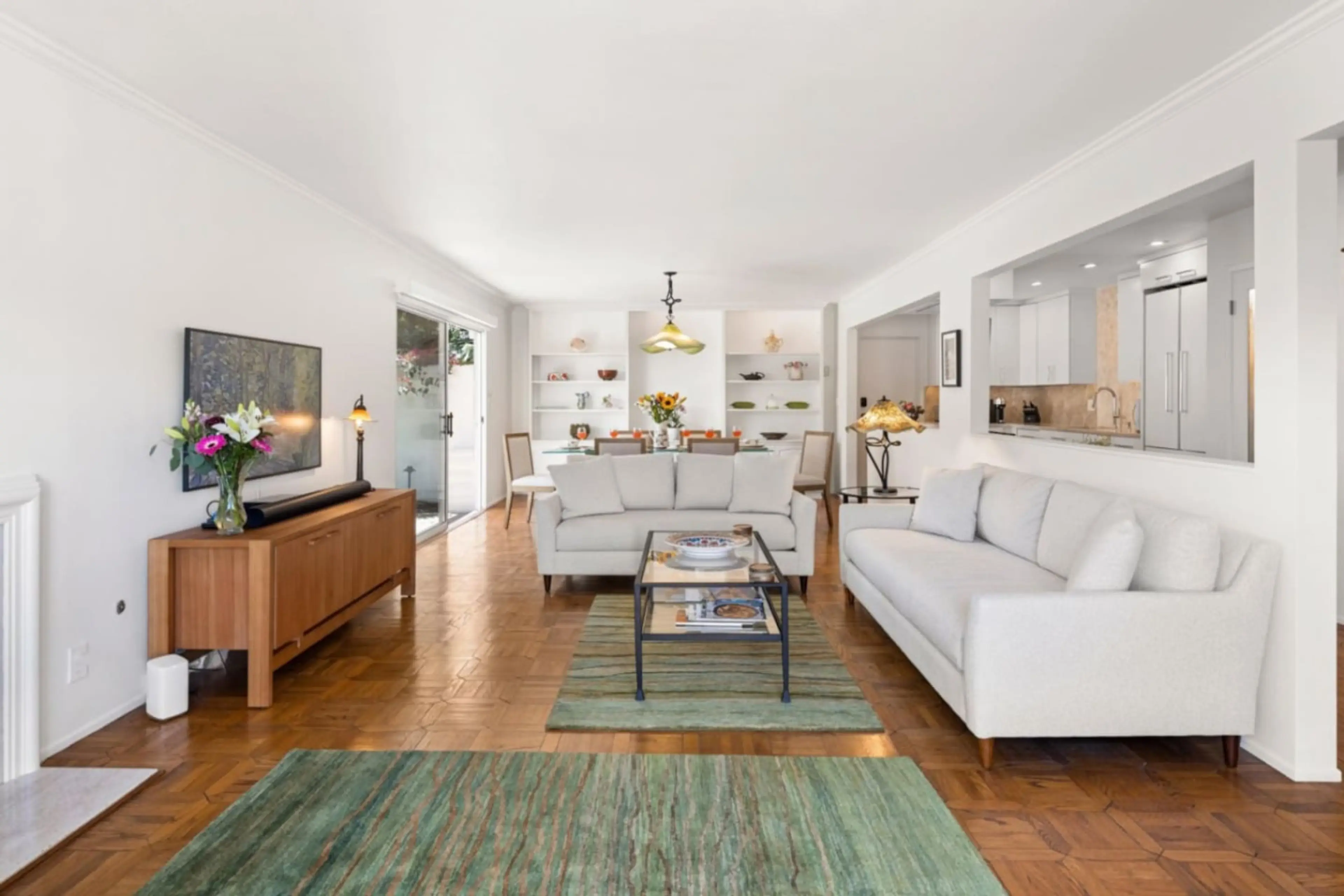 Spacious Downstairs living room that opens up to the dining room
