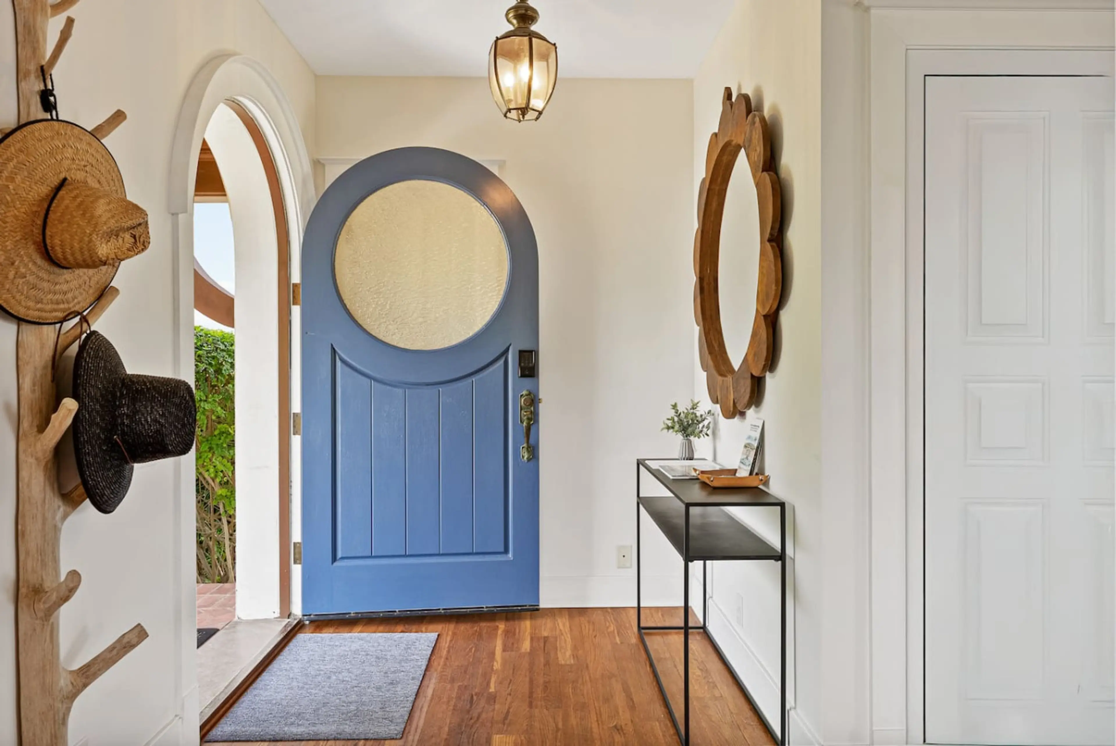 Welcome to the Carpinteria Beach Retreat!