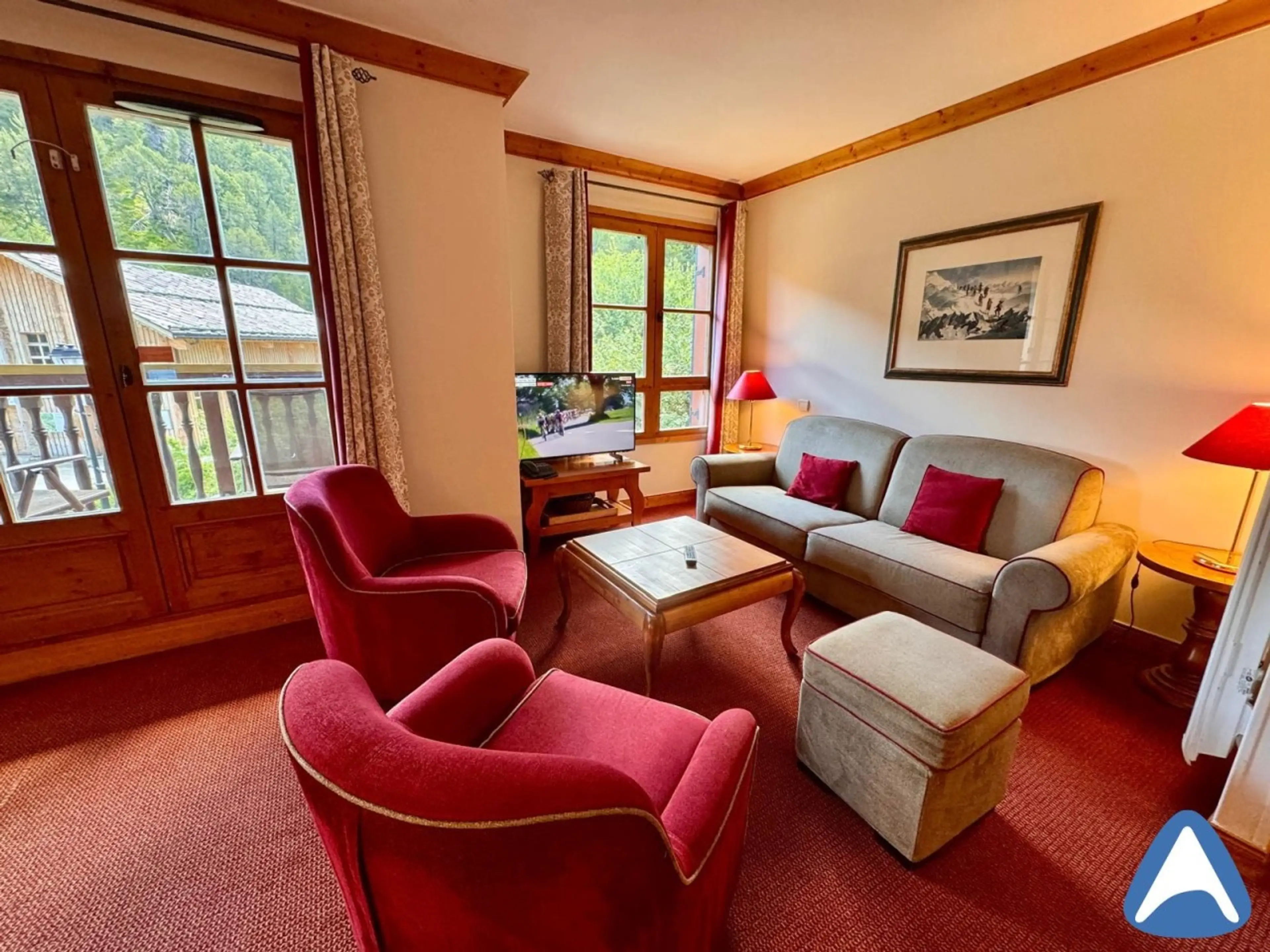 Living Room 4