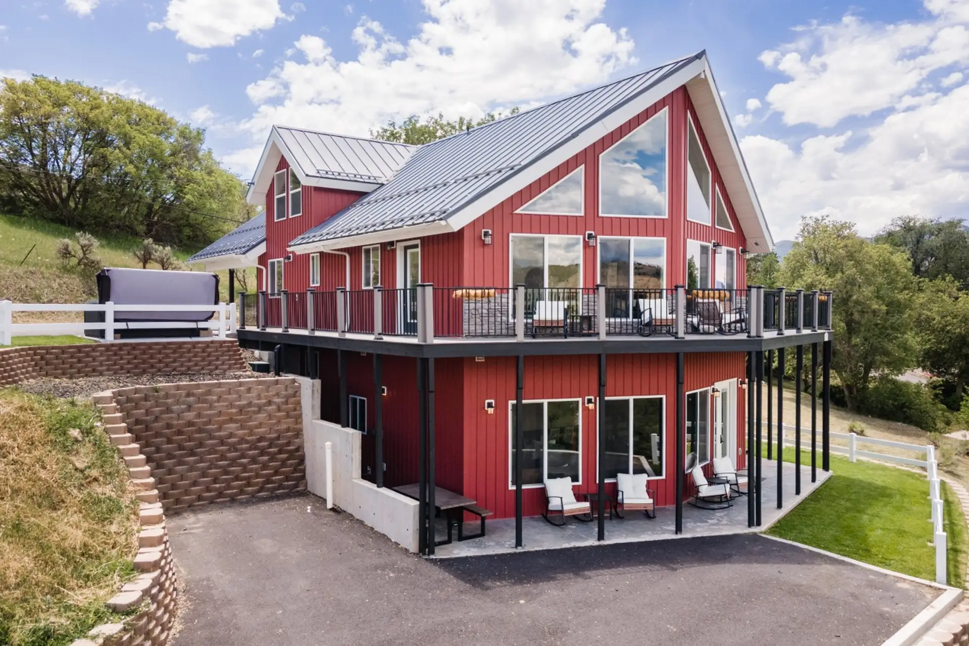 Michelle Baker  55 and 95 E Fife  Exteriors  Lava Hot Springs Idaho  -121