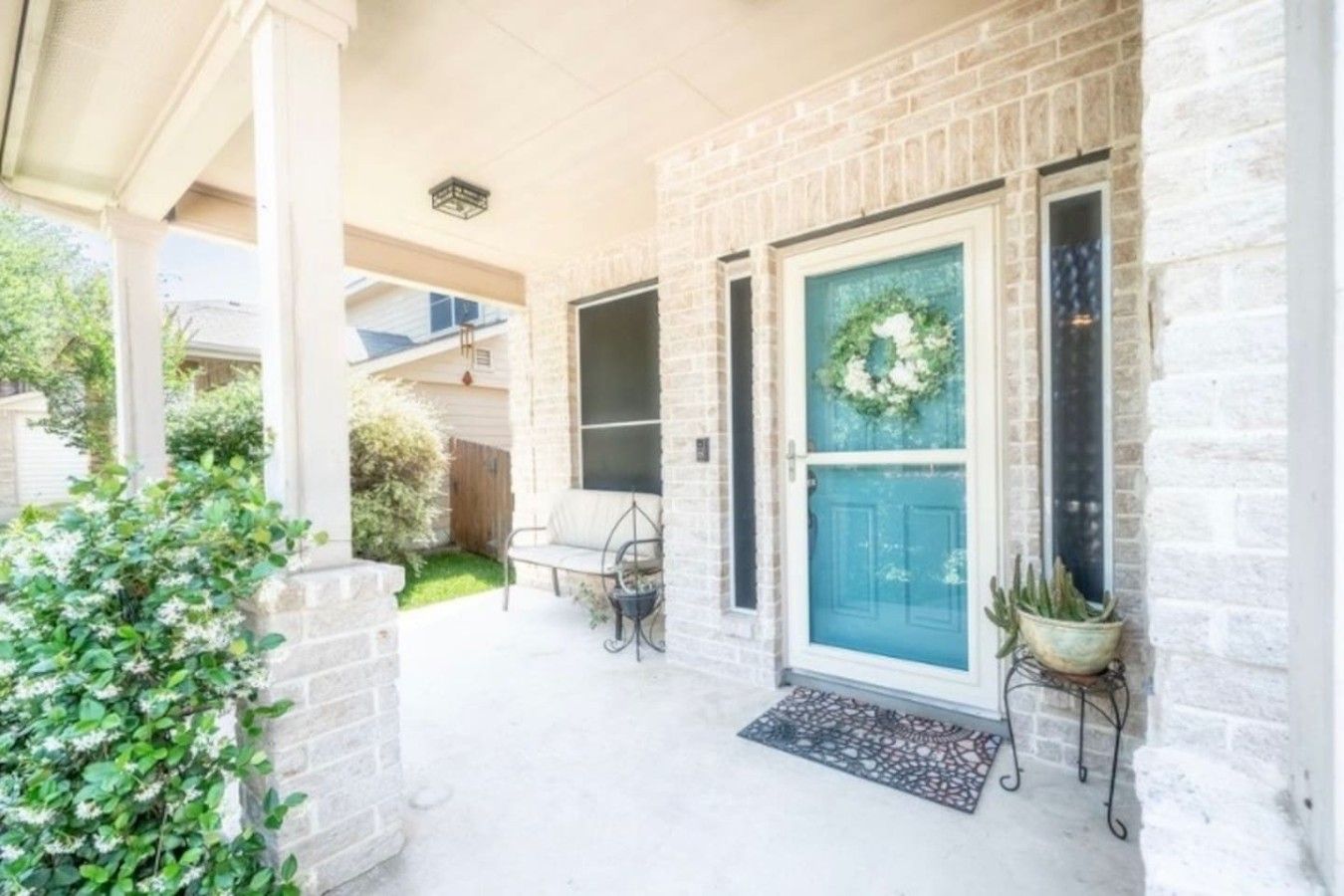 Operations and logistics for vacation rentals