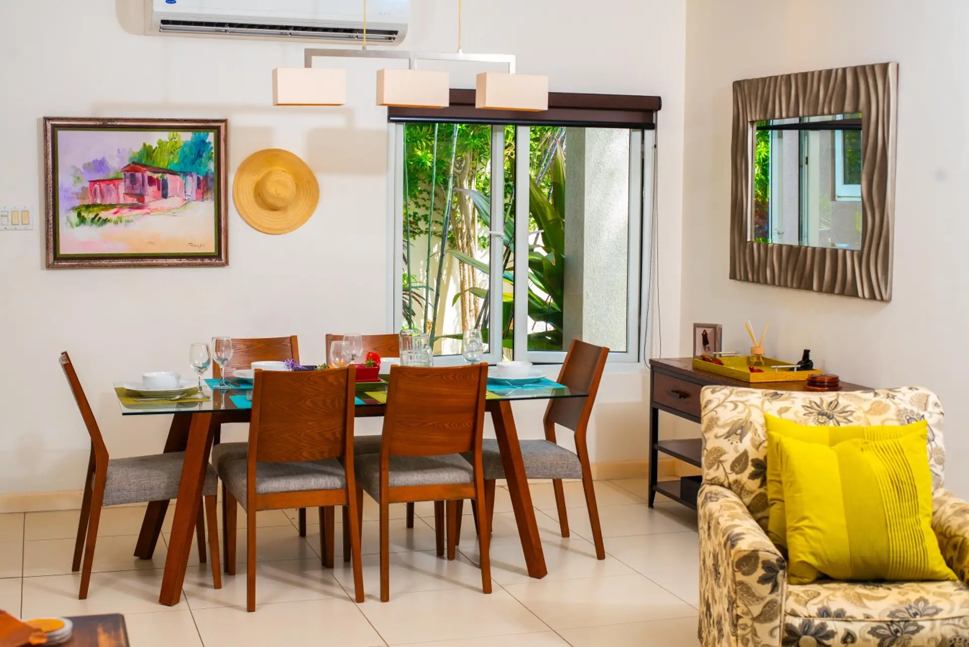 Dining room