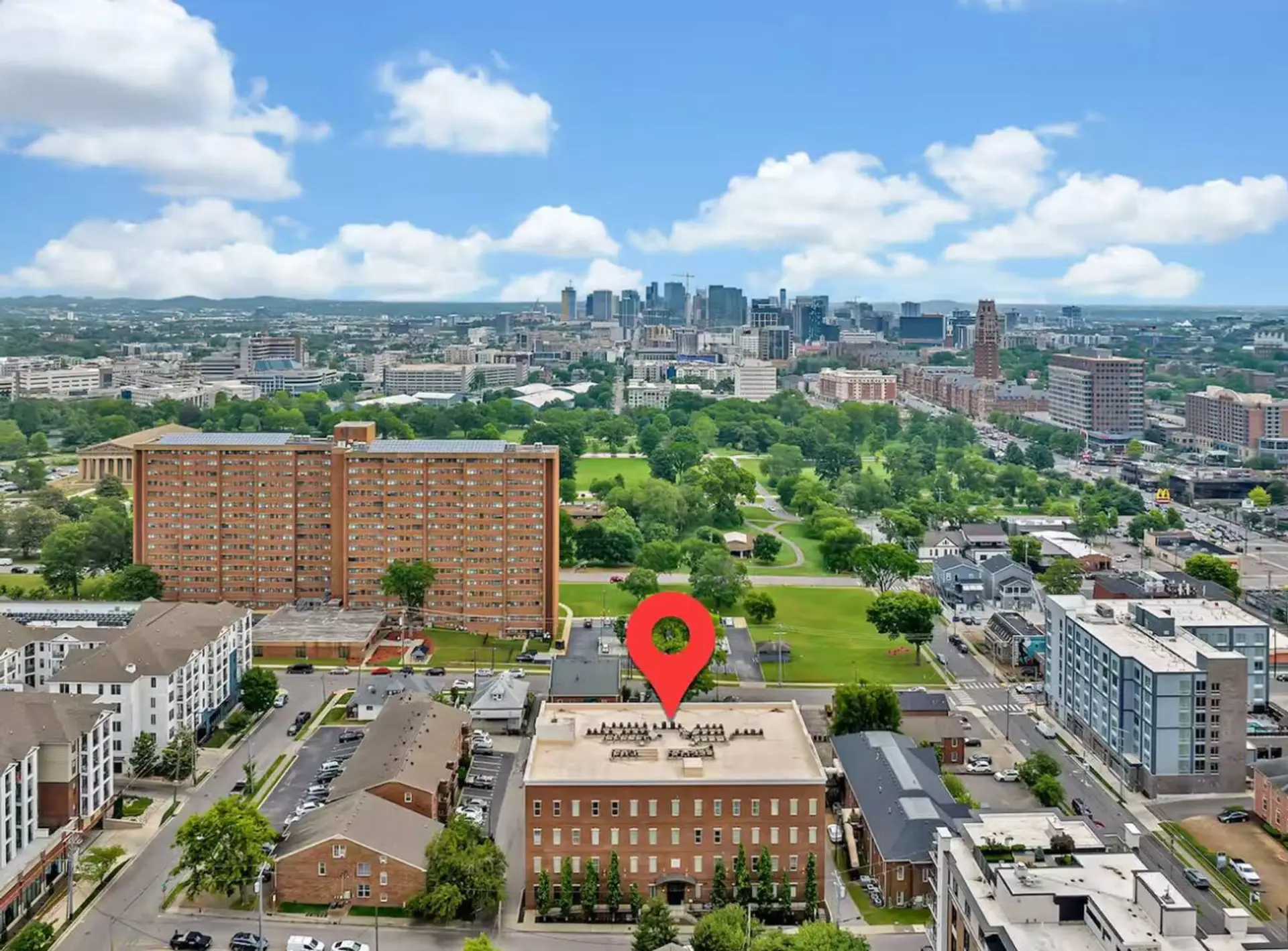 Just minutes from Vanderbilt University, Centennial Park, and Lower Broadway/Downtown