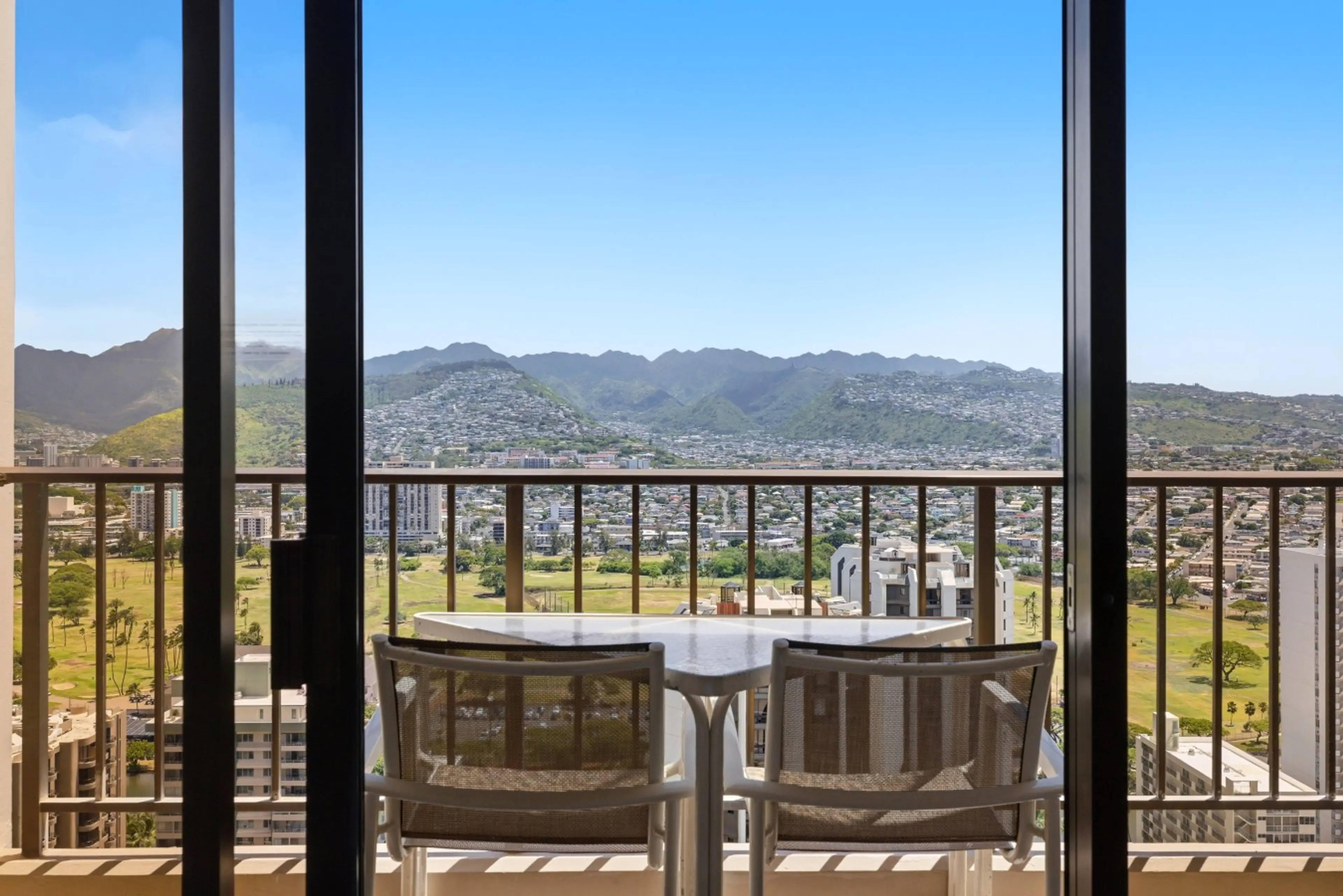 16-229_Paokalani_Ave_3301_016