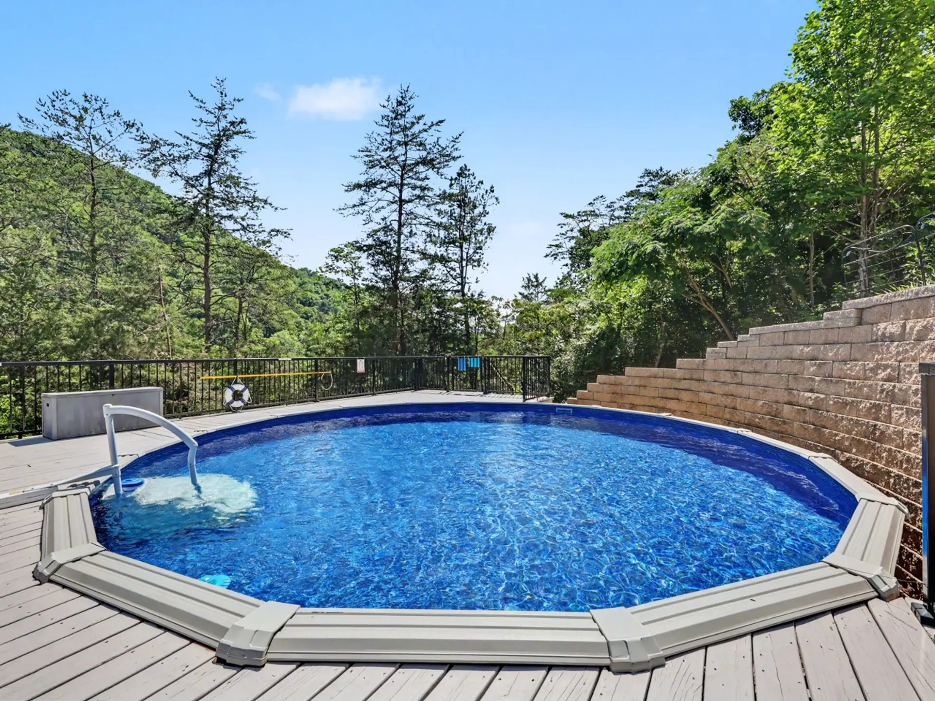 Private Pool