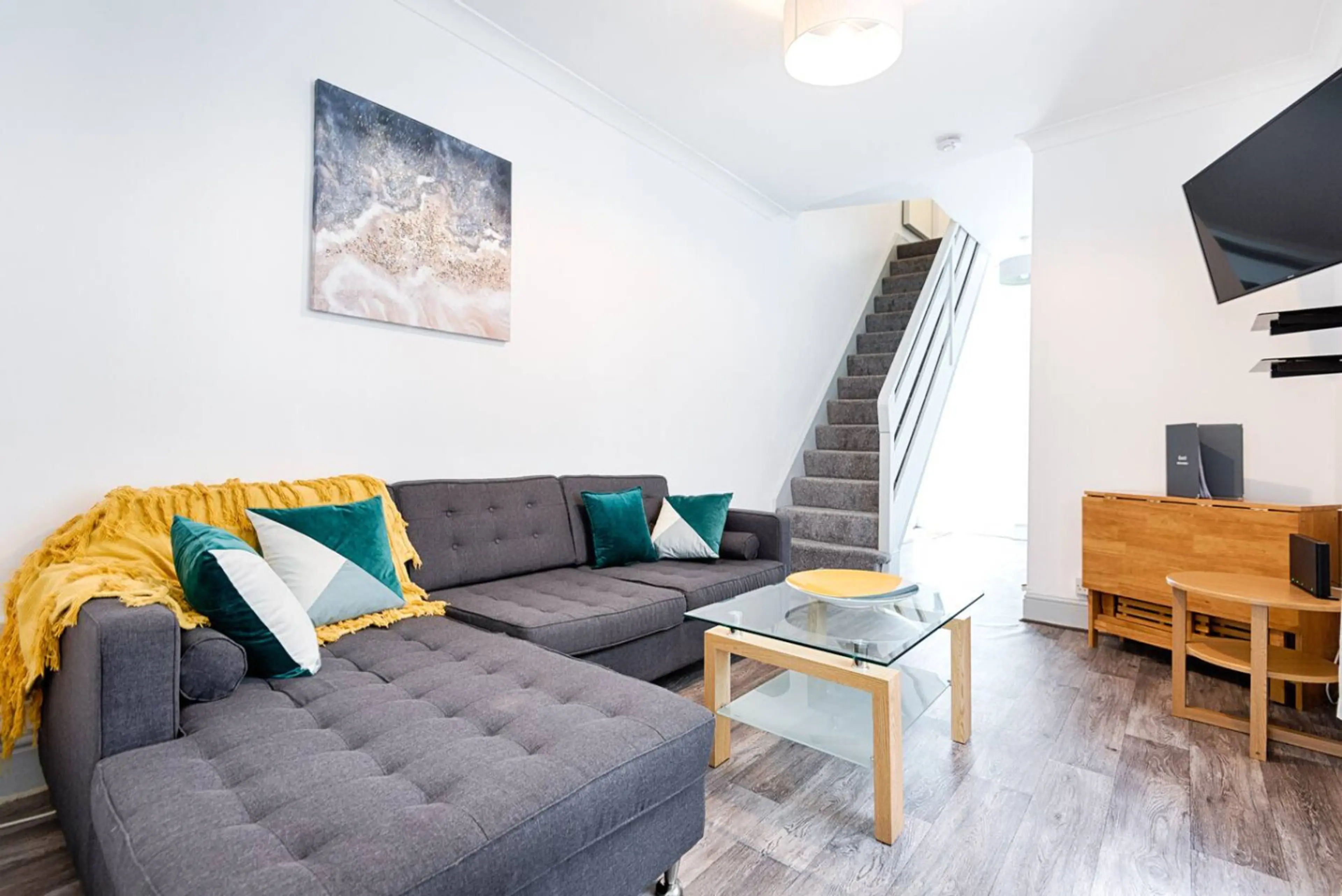 1203A Neath Road - Image 6